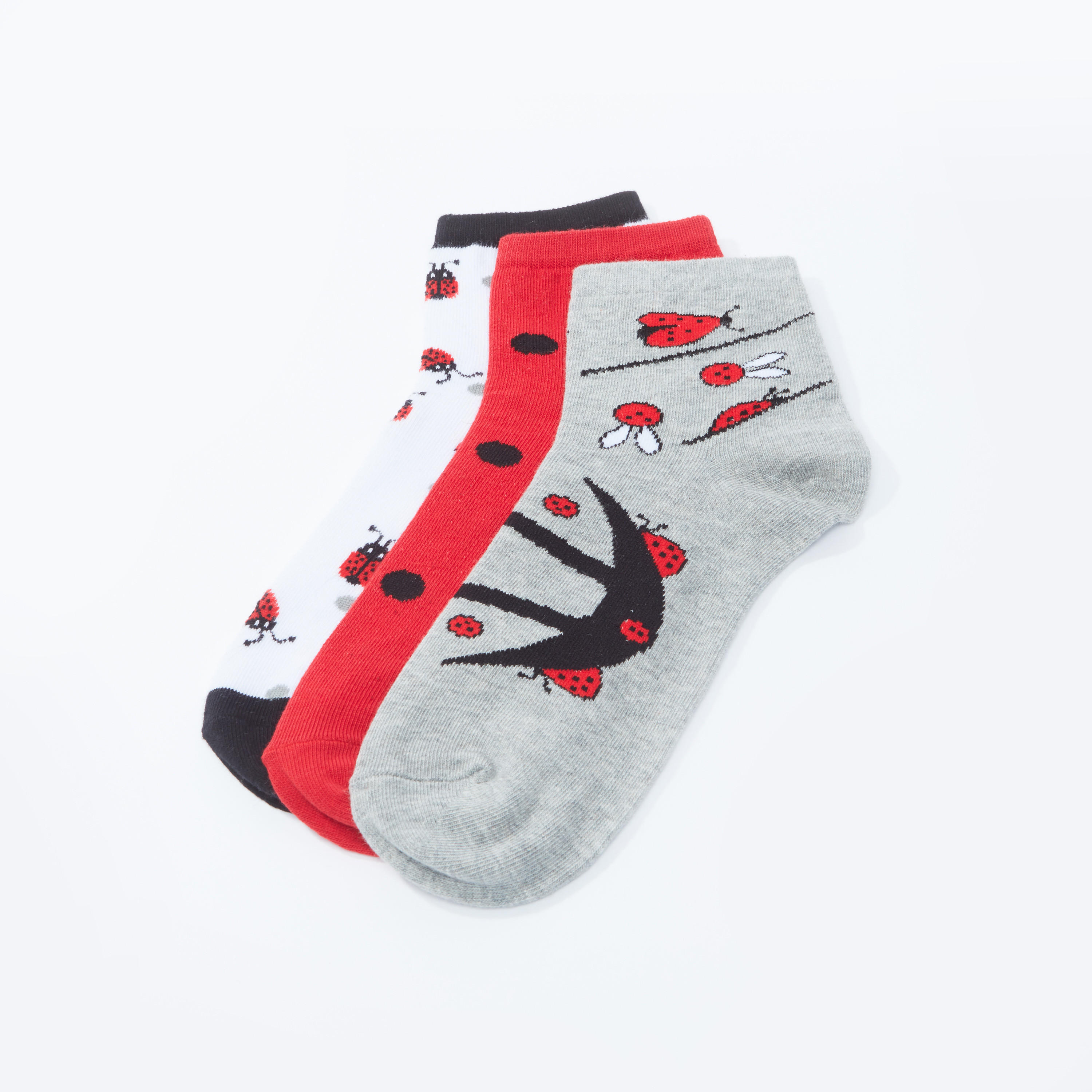 جوارب بطول الكاحل بطبعات - طقم من 3 أزواج-women-socksandstockings-image-2