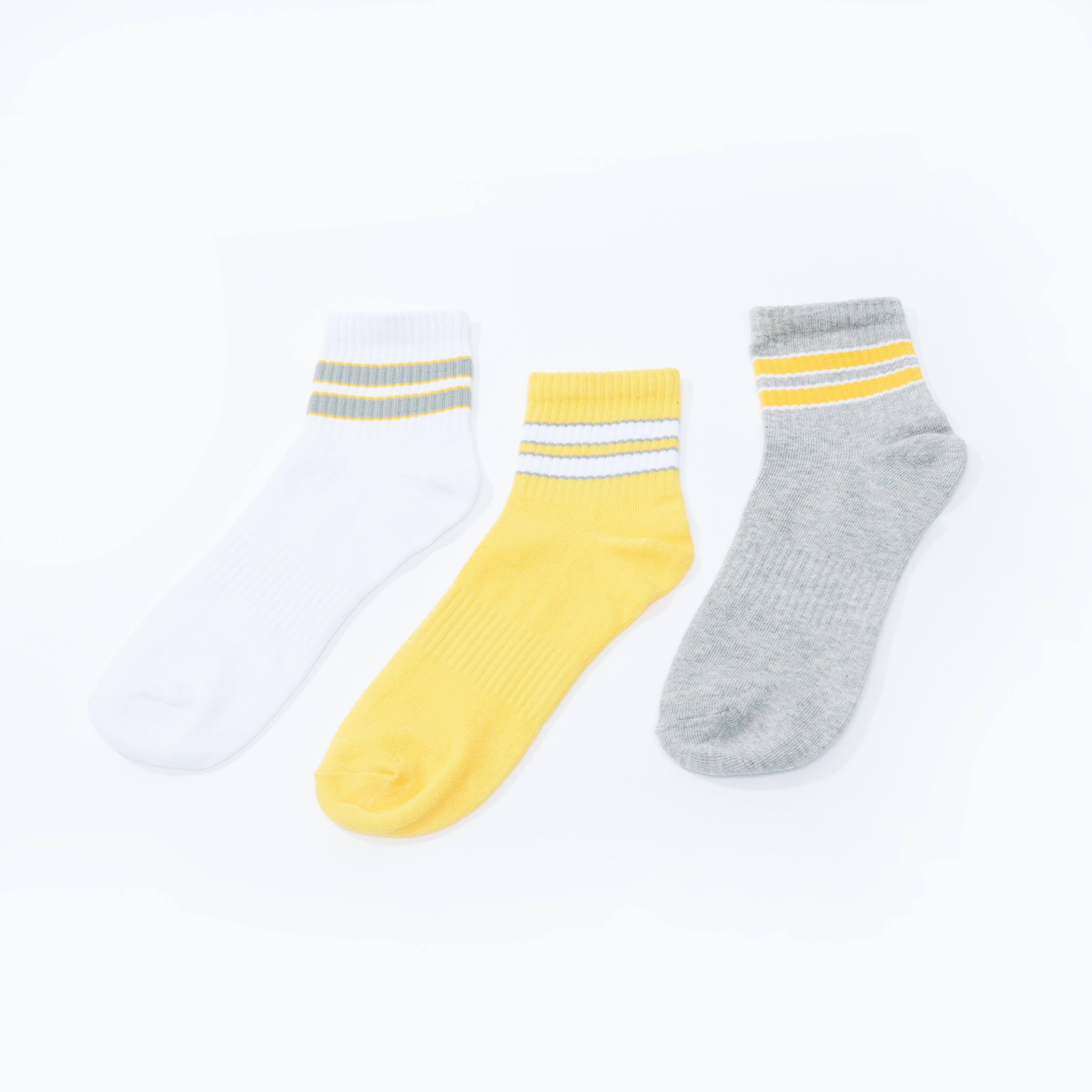جوارب مقلّمة بطول الكاحل - طقم من 3 أزواج-women-socksandstockings-image-3