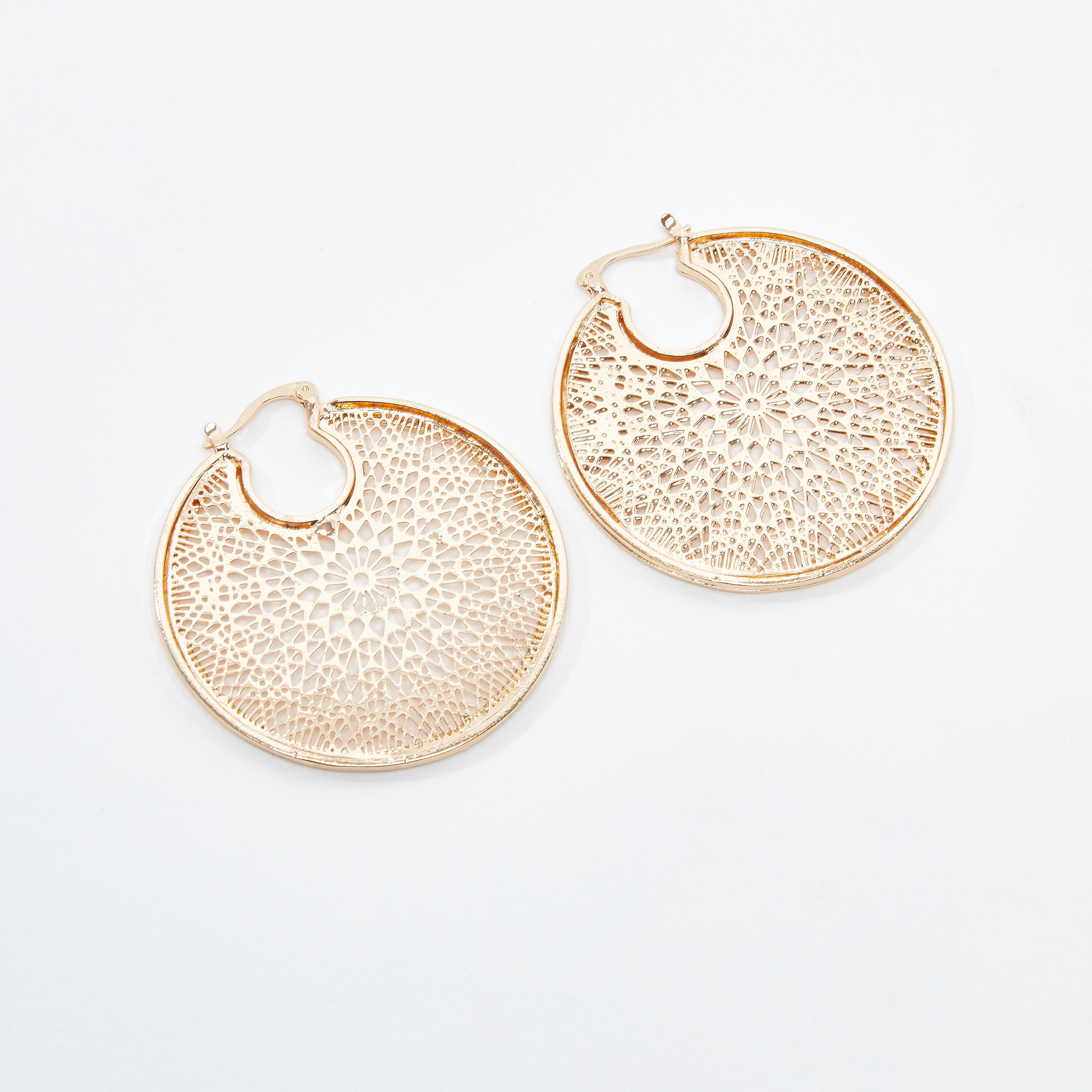 Round Metallic Dangling Earrings-women-watchesandjewellery-jewellery-earrings-image-1