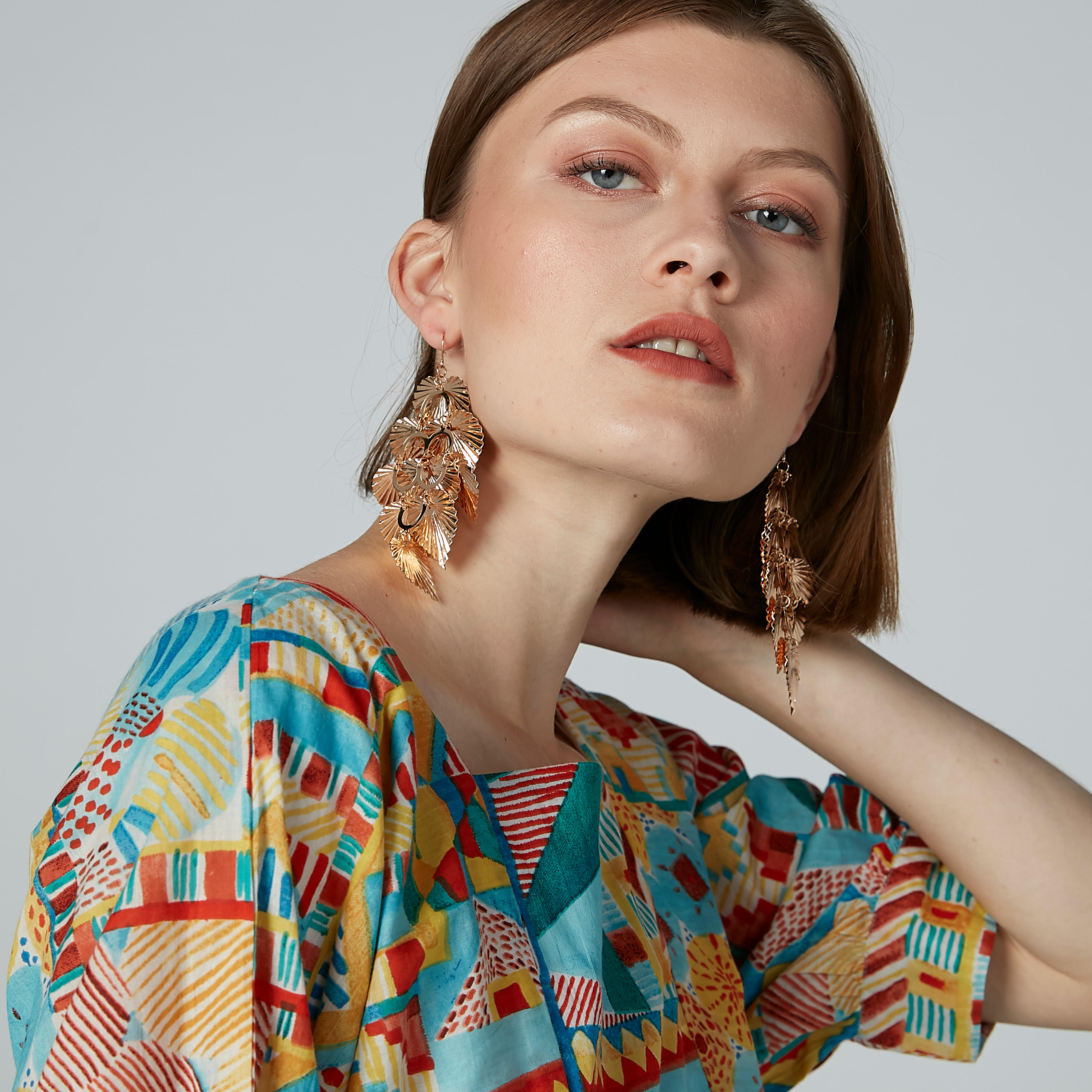 أقراط بدلاية بتزيينات وخطّاف-women-watchesandjewellery-jewellery-earrings-image-2