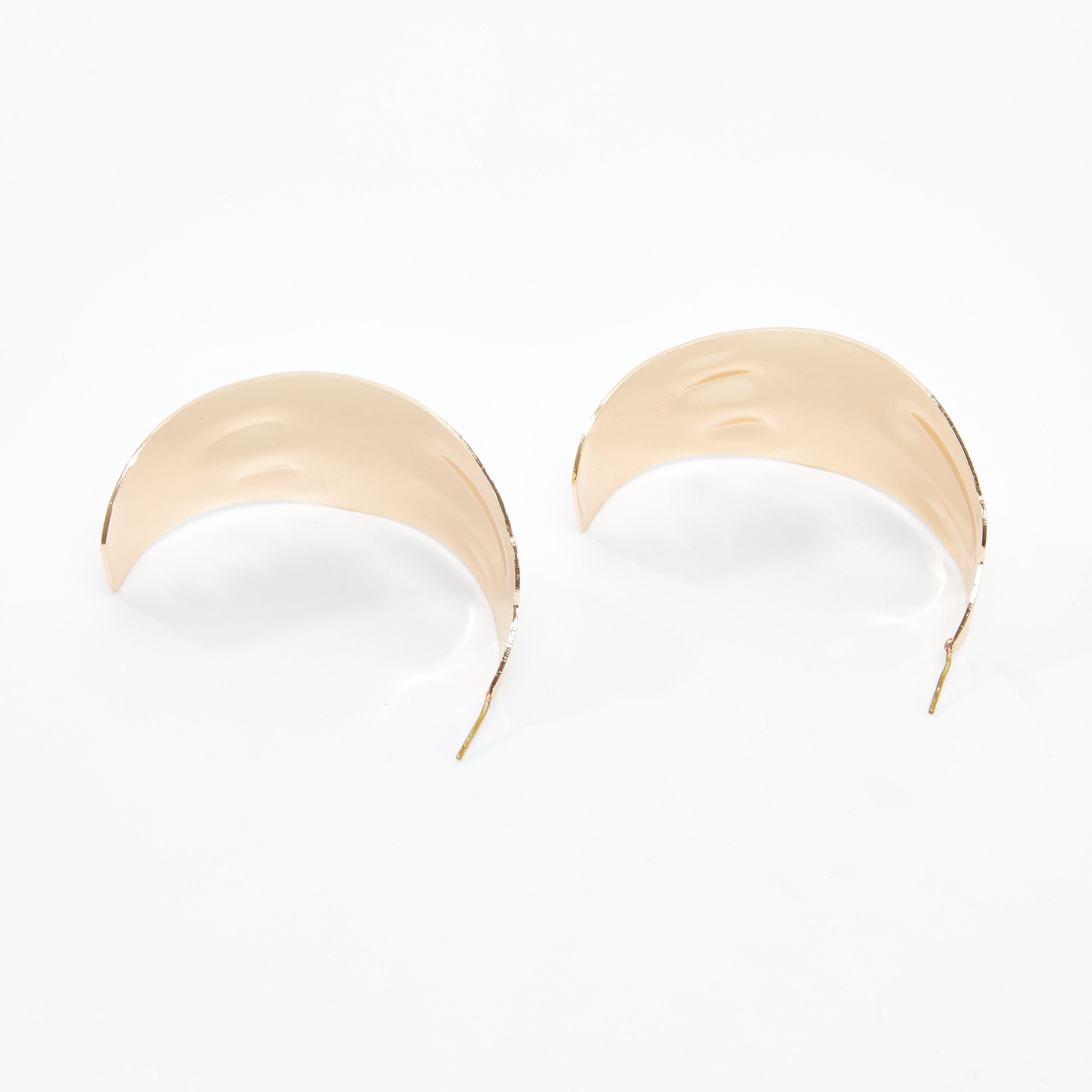 Metallic Dangling Earrings with Pushback Closure-women-watchesandjewellery-jewellery-earrings-image-3