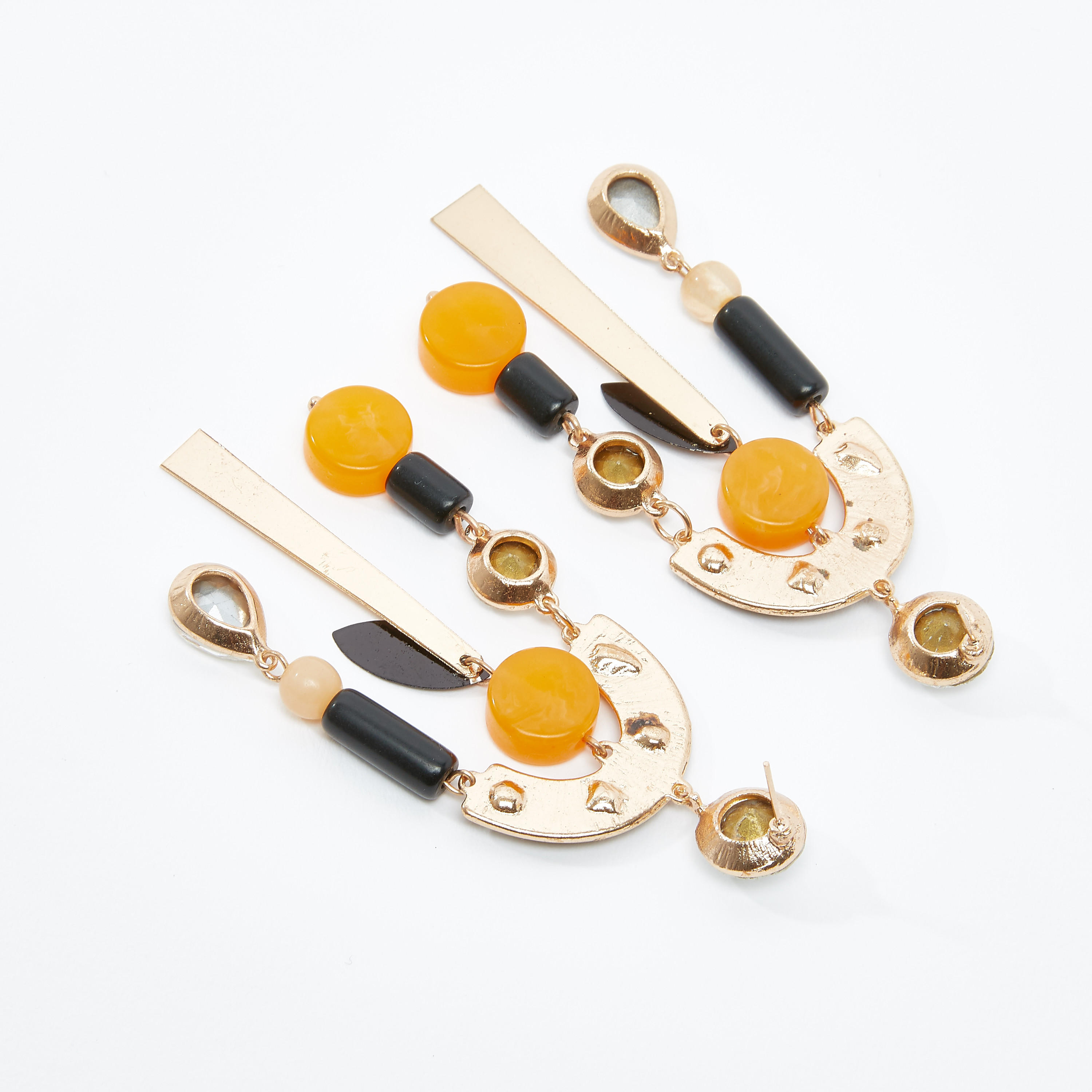 أقراط متدليّة مرصّعة بمكبس إغلاق-women-watchesandjewellery-jewellery-earrings-image-4