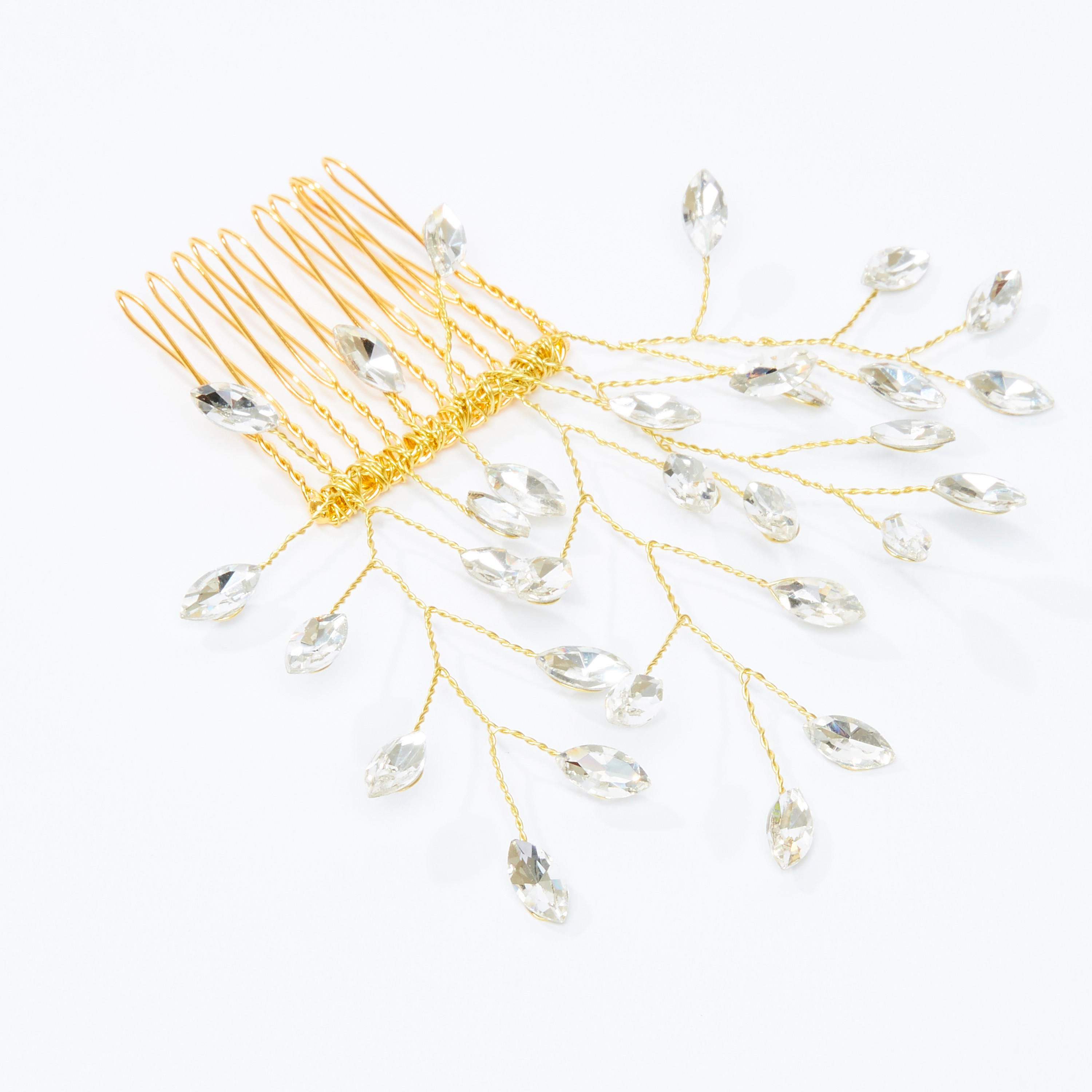 مشبك شعر مرصّع بتزيينات-women-hairaccessories-image-3