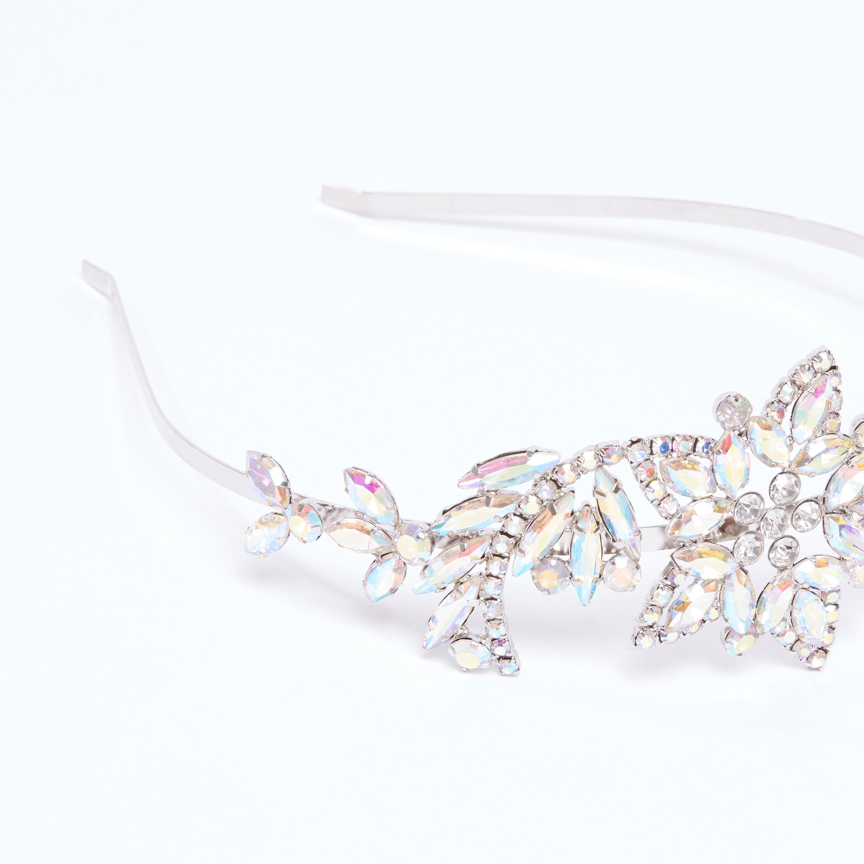 شريطة شعر مرصّعة بتزيينات زهرية-women-hairaccessories-image-4