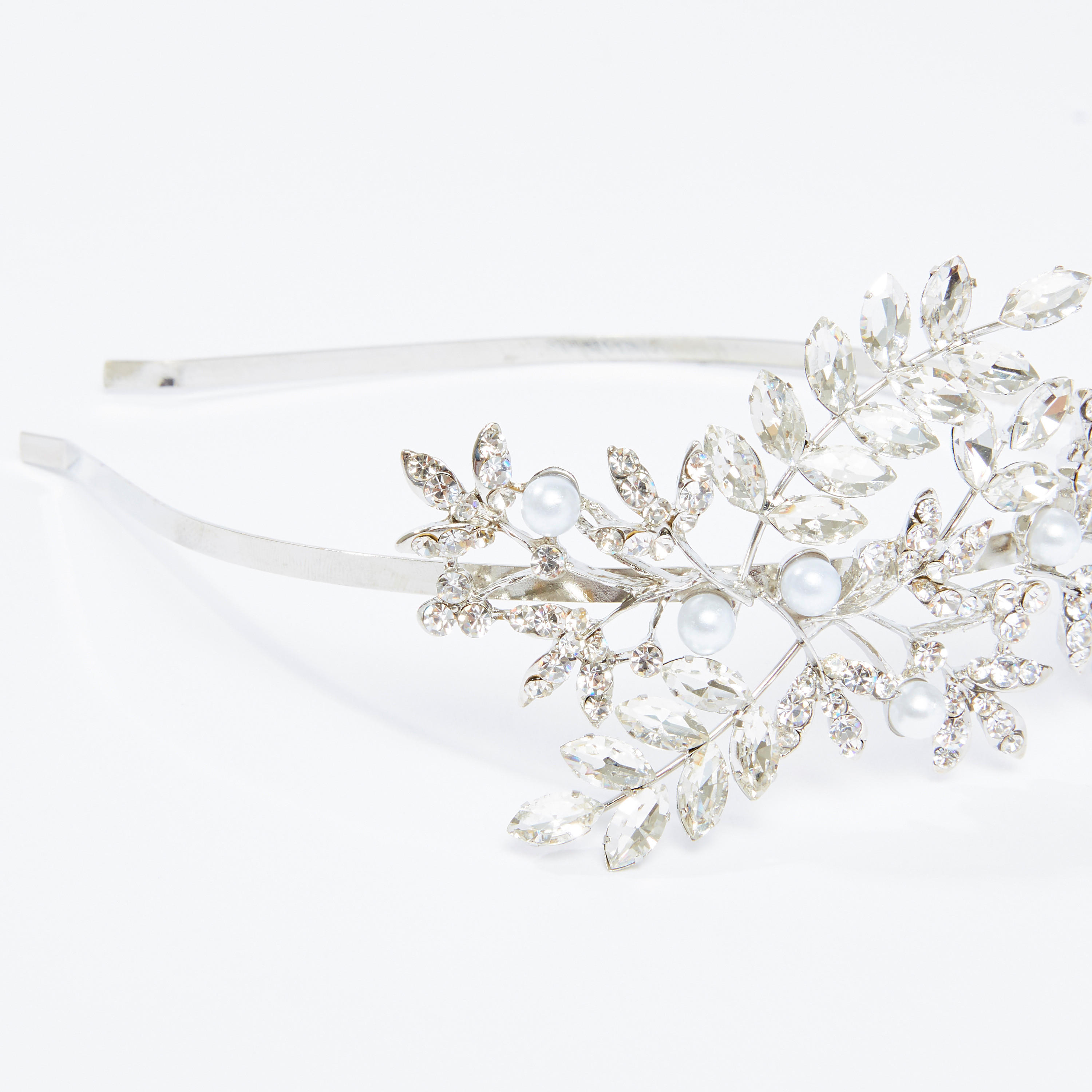شريطة رأس مرصّعة بتفاصيل لؤلؤ-women-hairaccessories-image-3