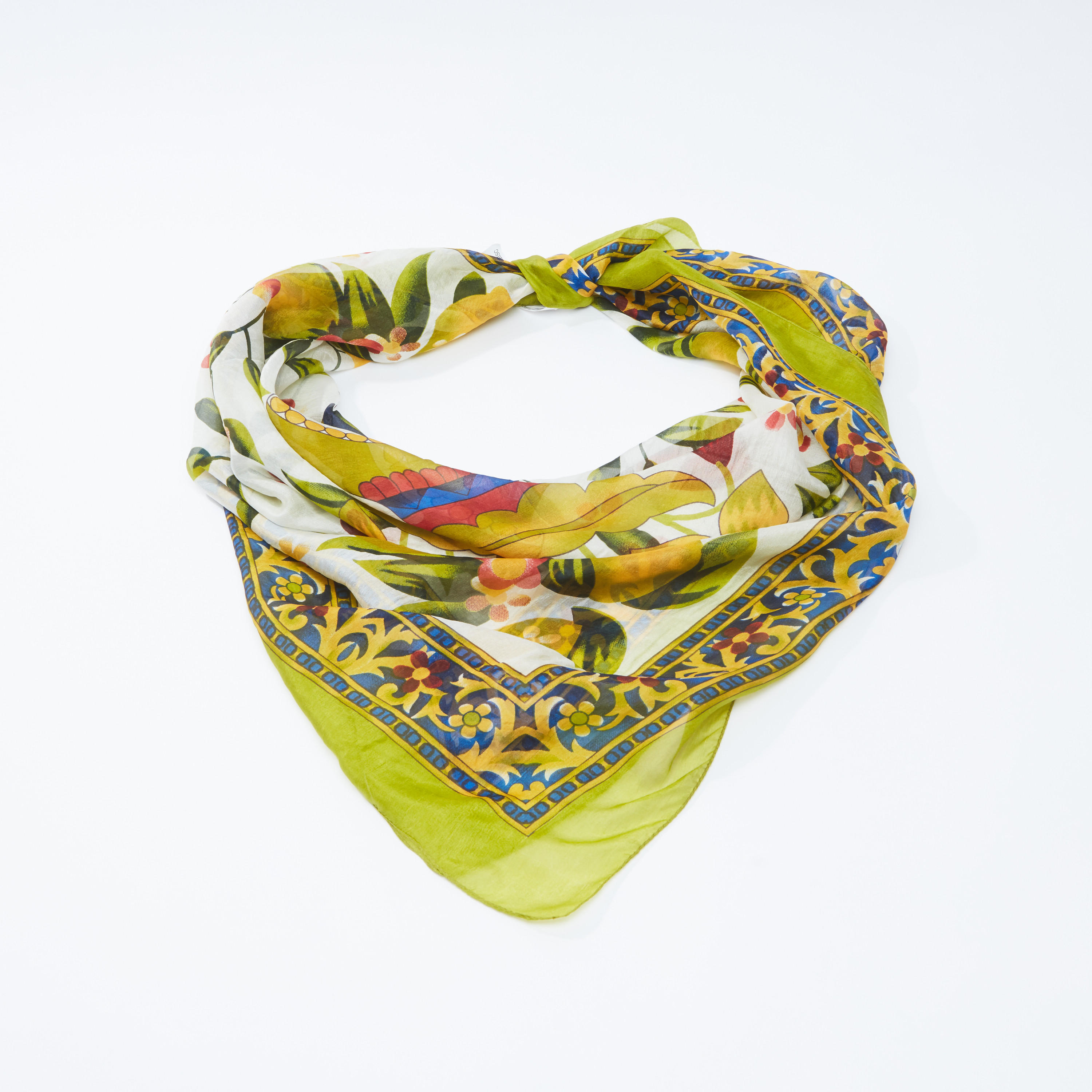 وشاح مستطيل بطبعات-women-clothingaccessories-scarves-image-3