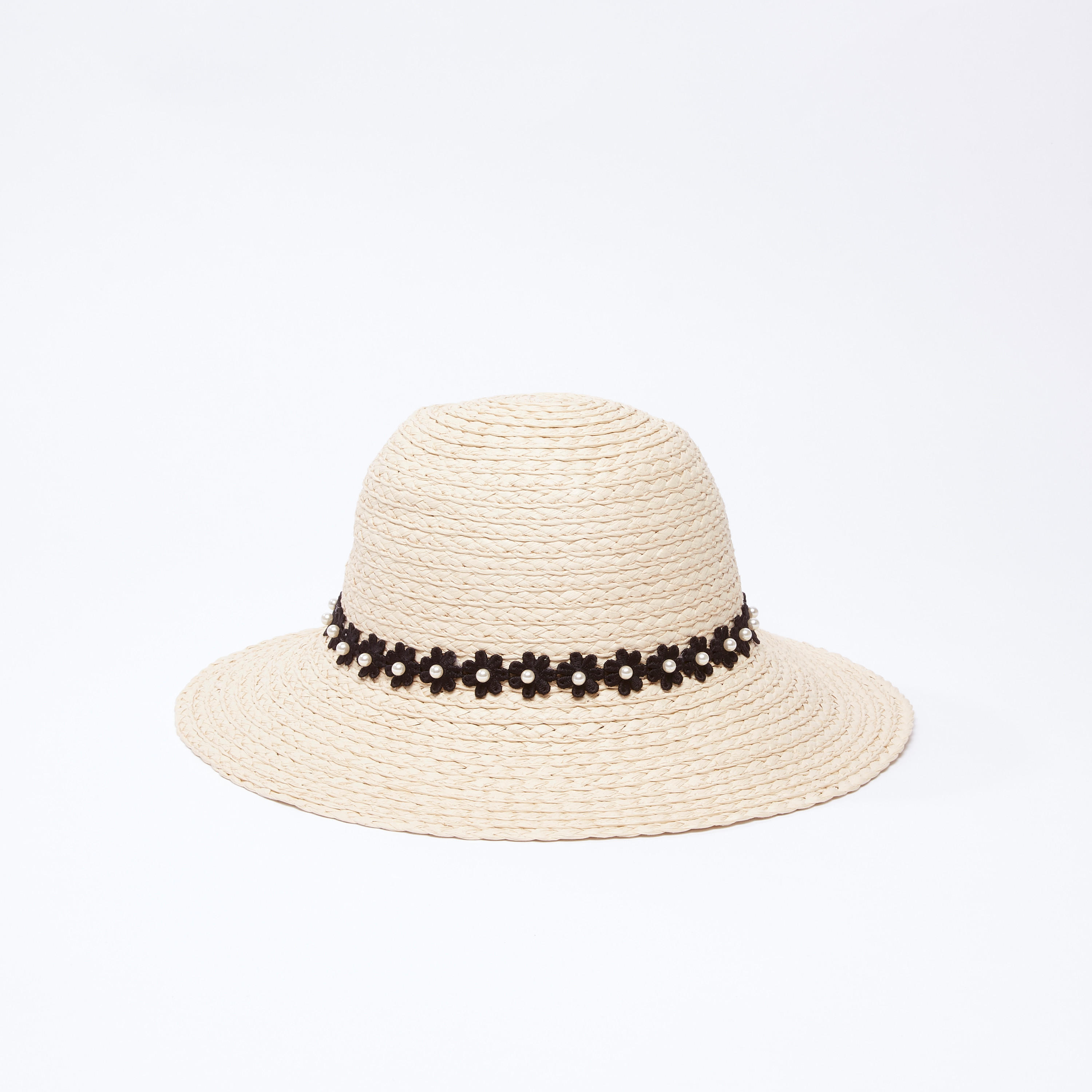 قبعة  مزينة بالأزهار واللؤلؤ-women-clothingaccessories-capsandhats-image-1