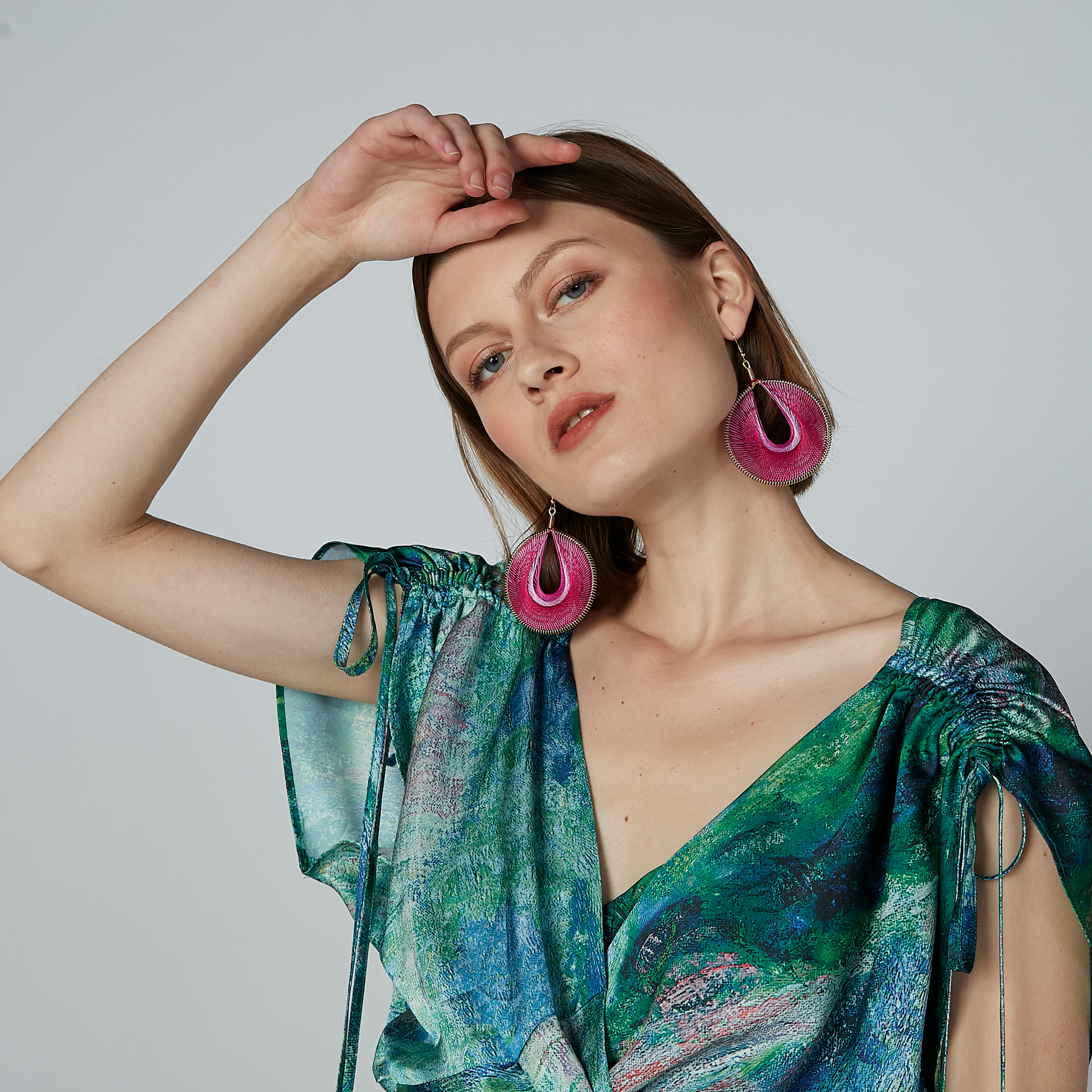 أقراط بدلّاية ميتاليك وخطاف-women-watchesandjewellery-jewellery-earrings-image-2