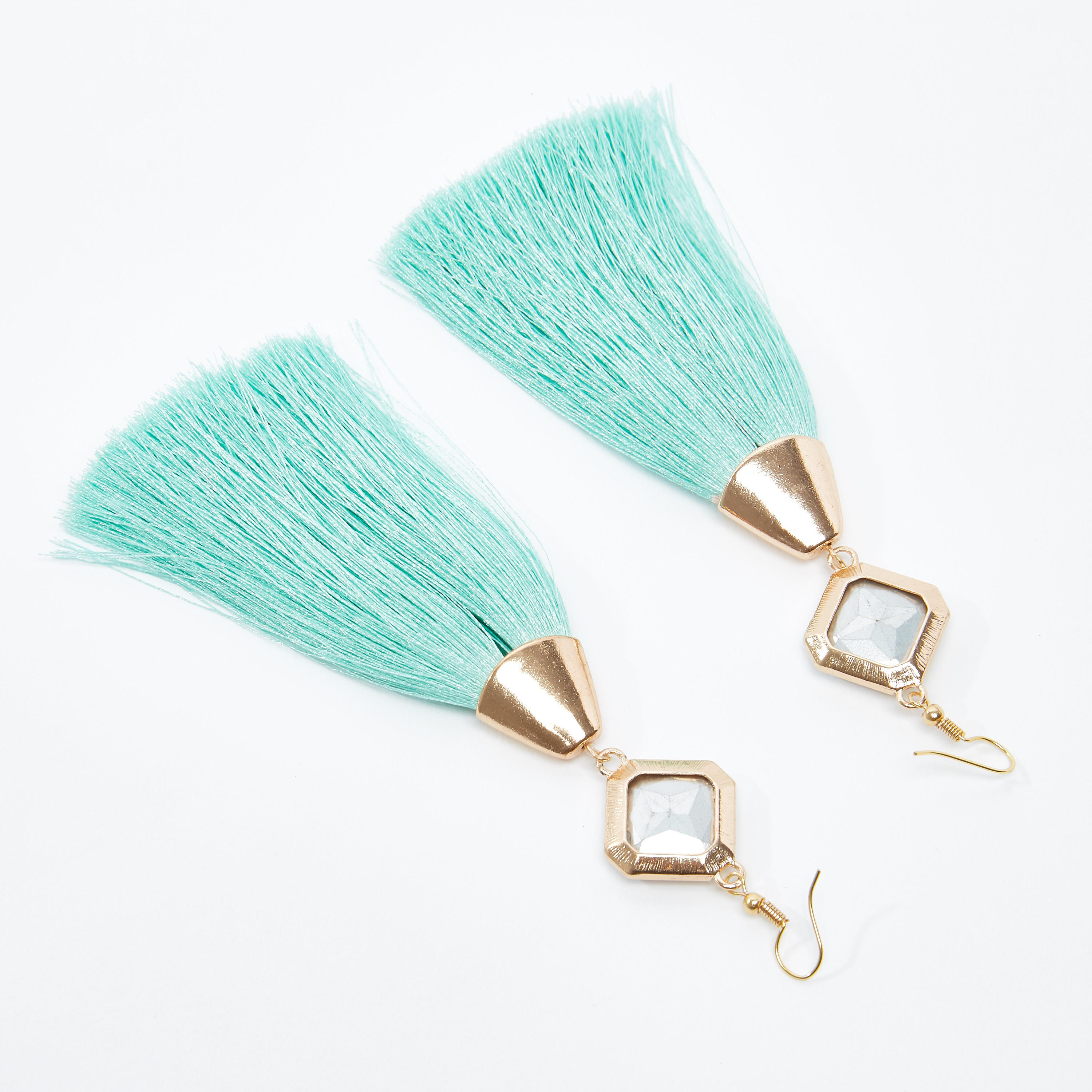 أقراط متدلية بتفاصيل مرصّعة وشرّابات وخطّاف إغلاق-women-watchesandjewellery-jewellery-earrings-image-4