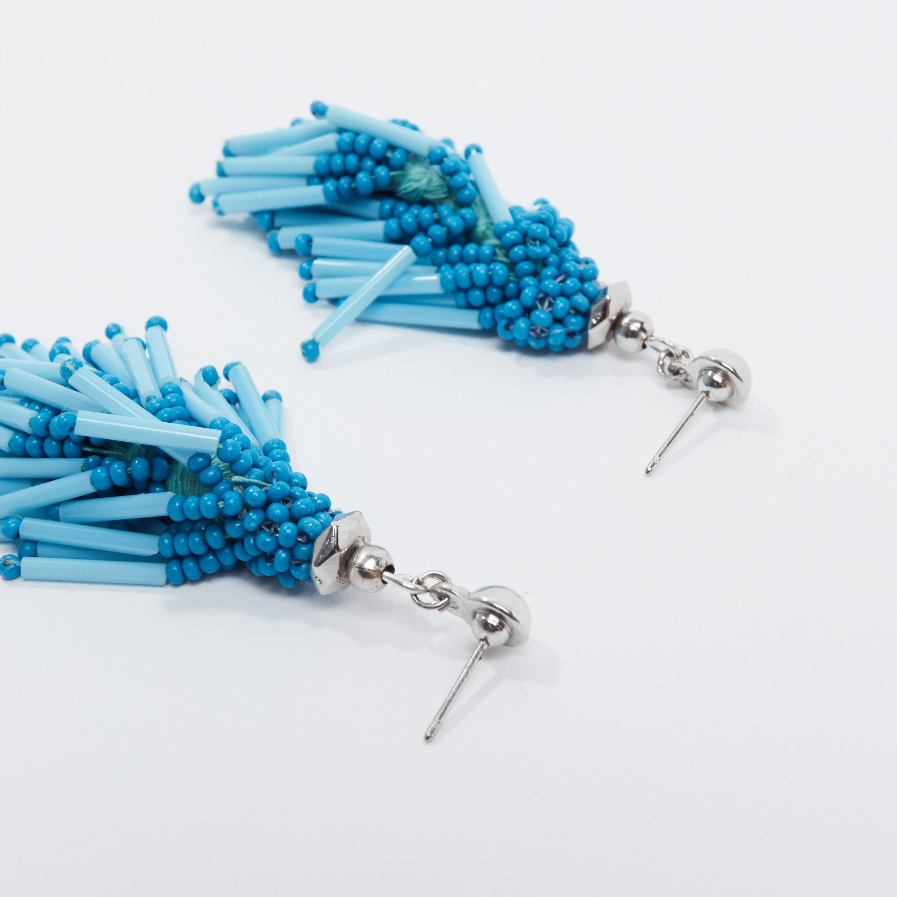 أقراط بدلّاية مزينة بمكبس إغلاق-women-watchesandjewellery-jewellery-earrings-image-3