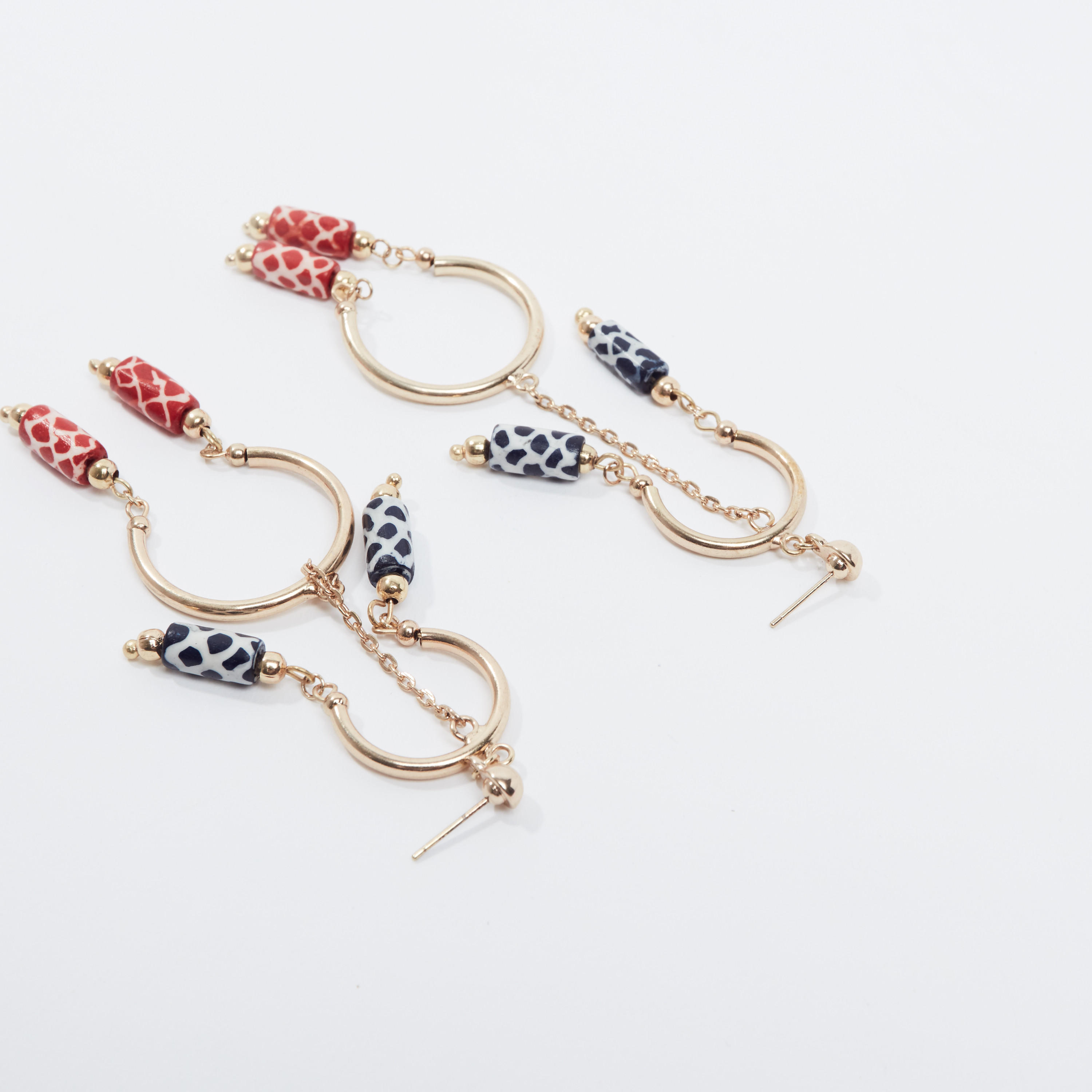 أقراط متدليّة ميتاليك بمكبس إغلاق-women-watchesandjewellery-jewellery-earrings-image-1