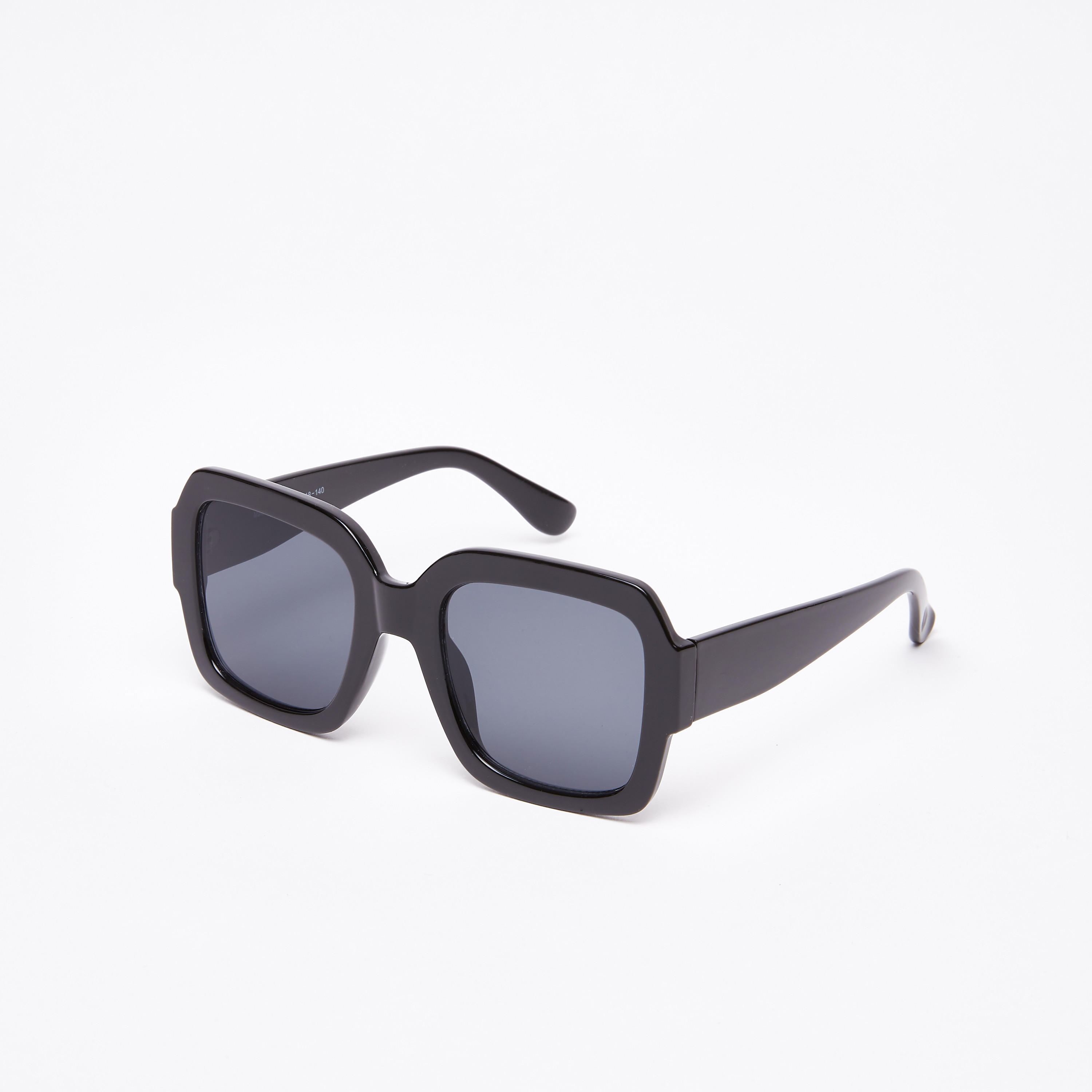 نظّارة شمسيّة واي فيرار بإطار كامل-women-sunglasses-image-1