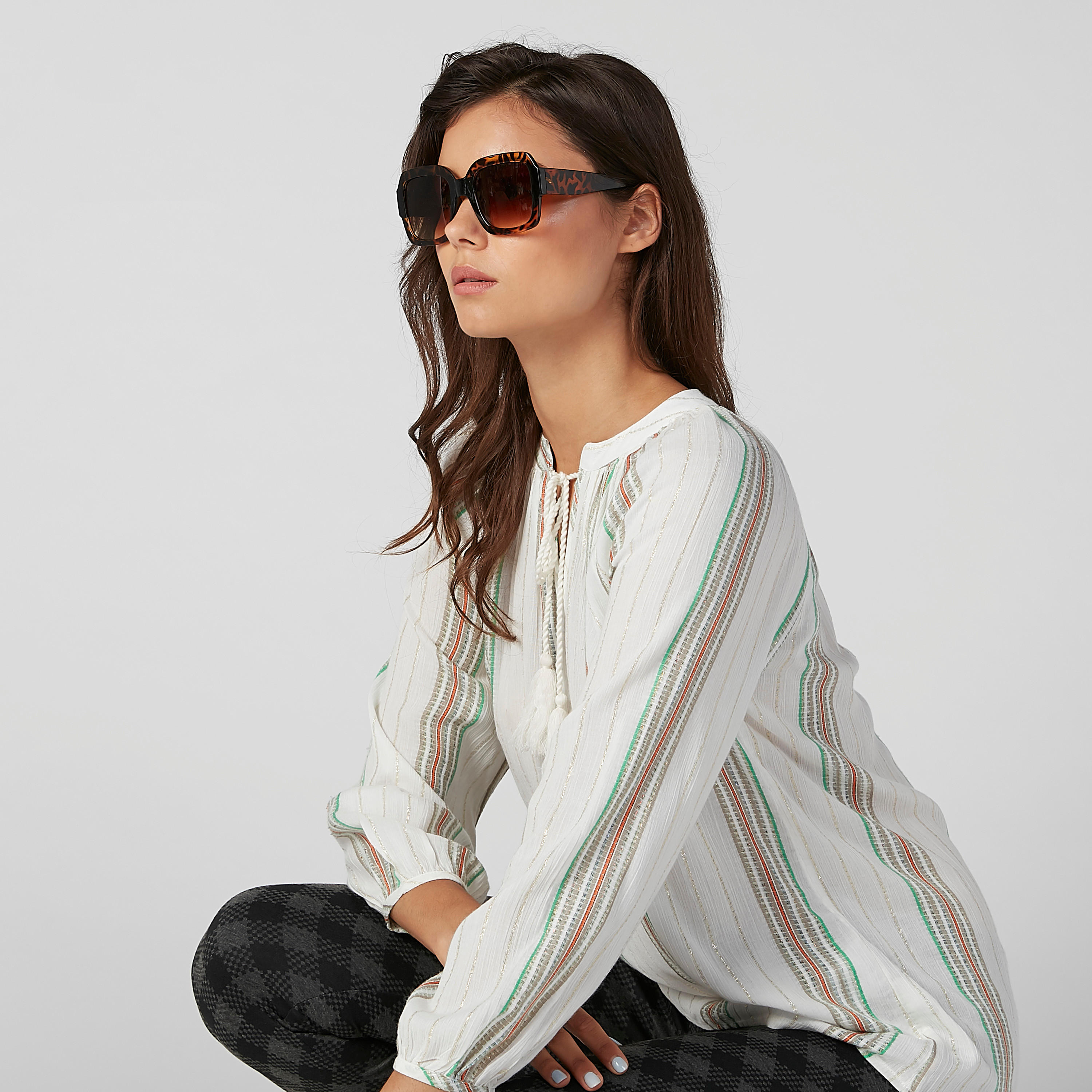نظارة شمسية بإطار كامل وطبعات حيوانات-women-sunglasses-image-2
