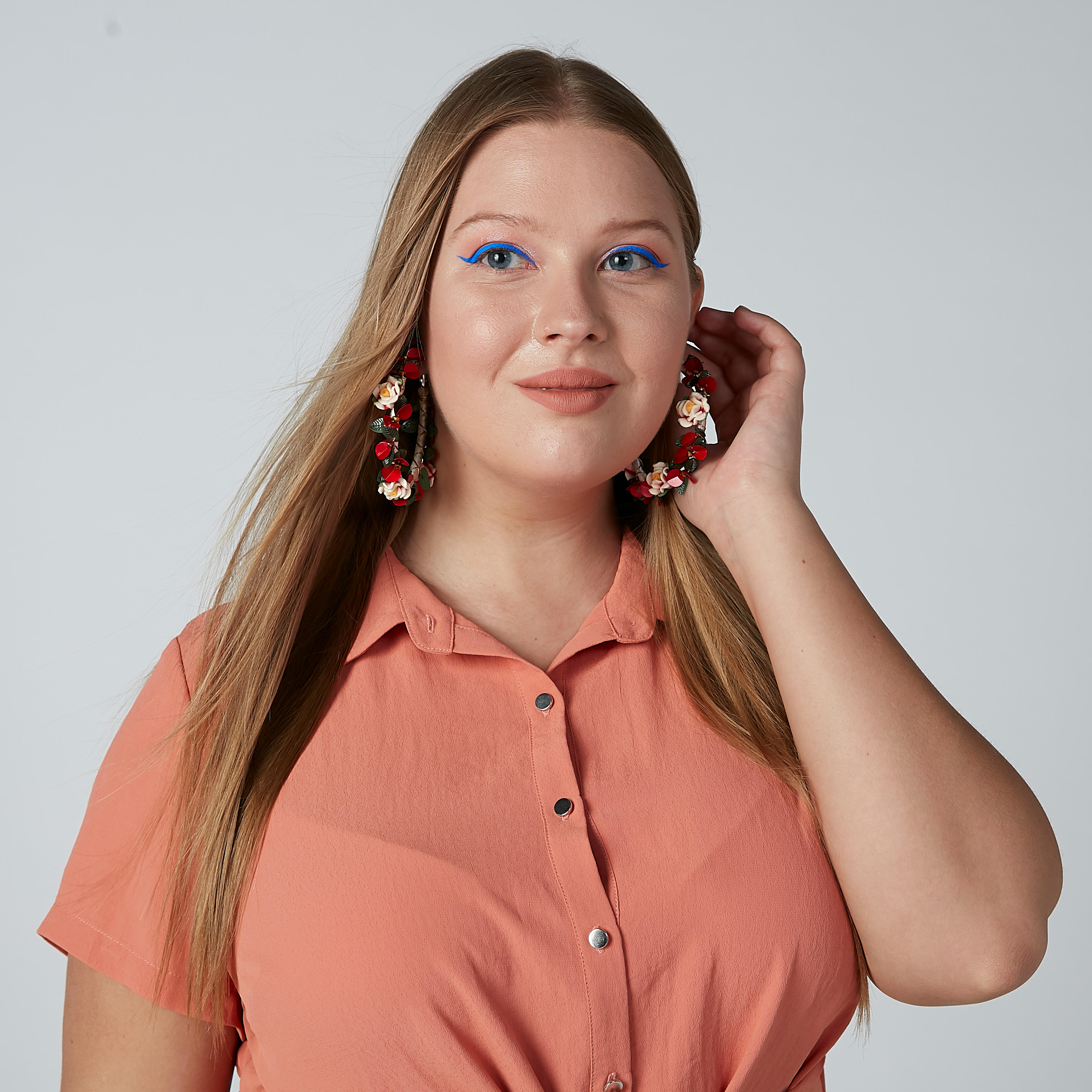 أقراط متدلية مزيّنة-women-watchesandjewellery-jewellery-earrings-image-2
