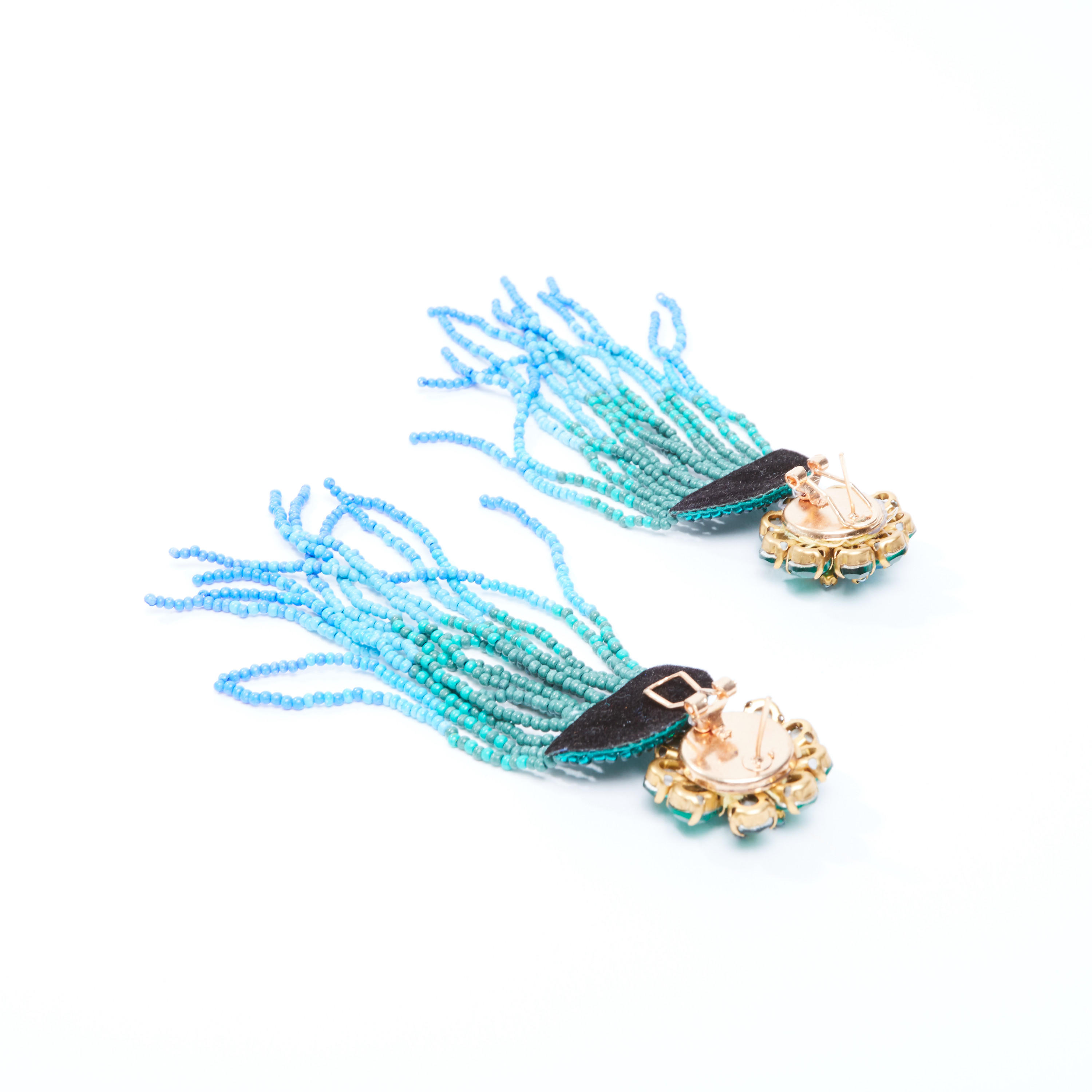 أقراط بدلّاية مزينة بمكبس إغلاق-women-watchesandjewellery-jewellery-earrings-image-4