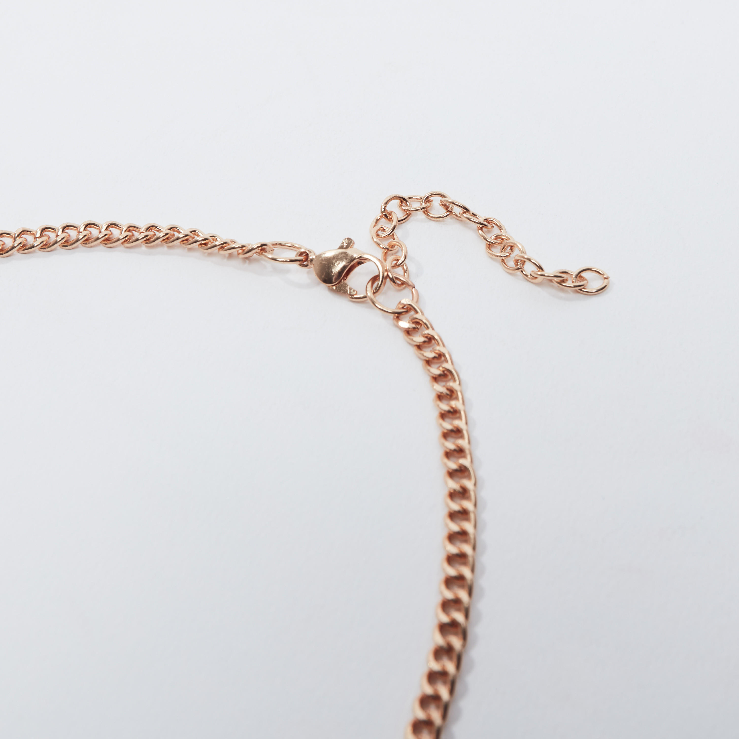 Metallic Necklace with Lobser Clasp-women-watchesandjewellery-jewellery-necklacesandpendants-image-3