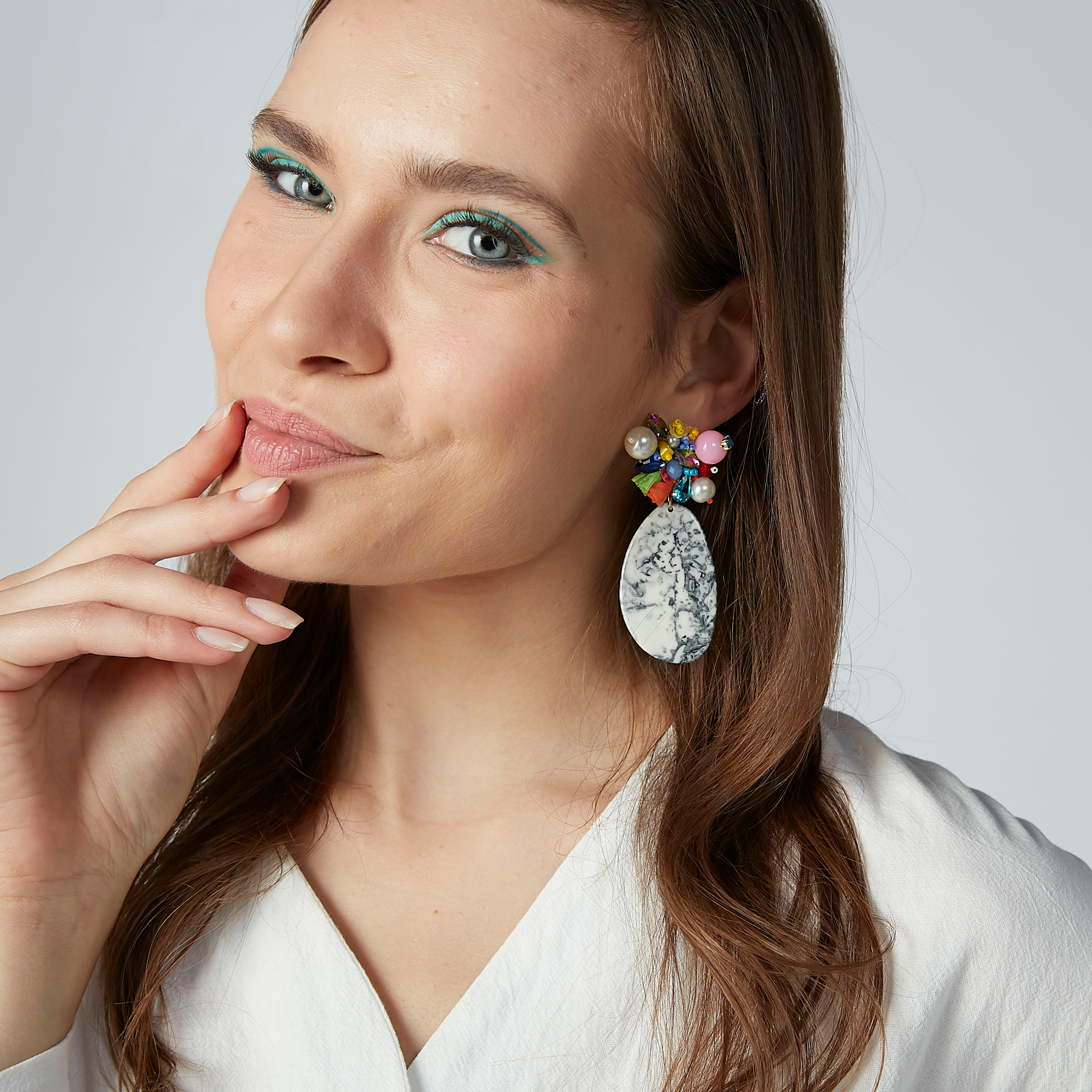 Embellished Dangling Earrings with Pushback Closure-women-watchesandjewellery-jewellery-earrings-image-2