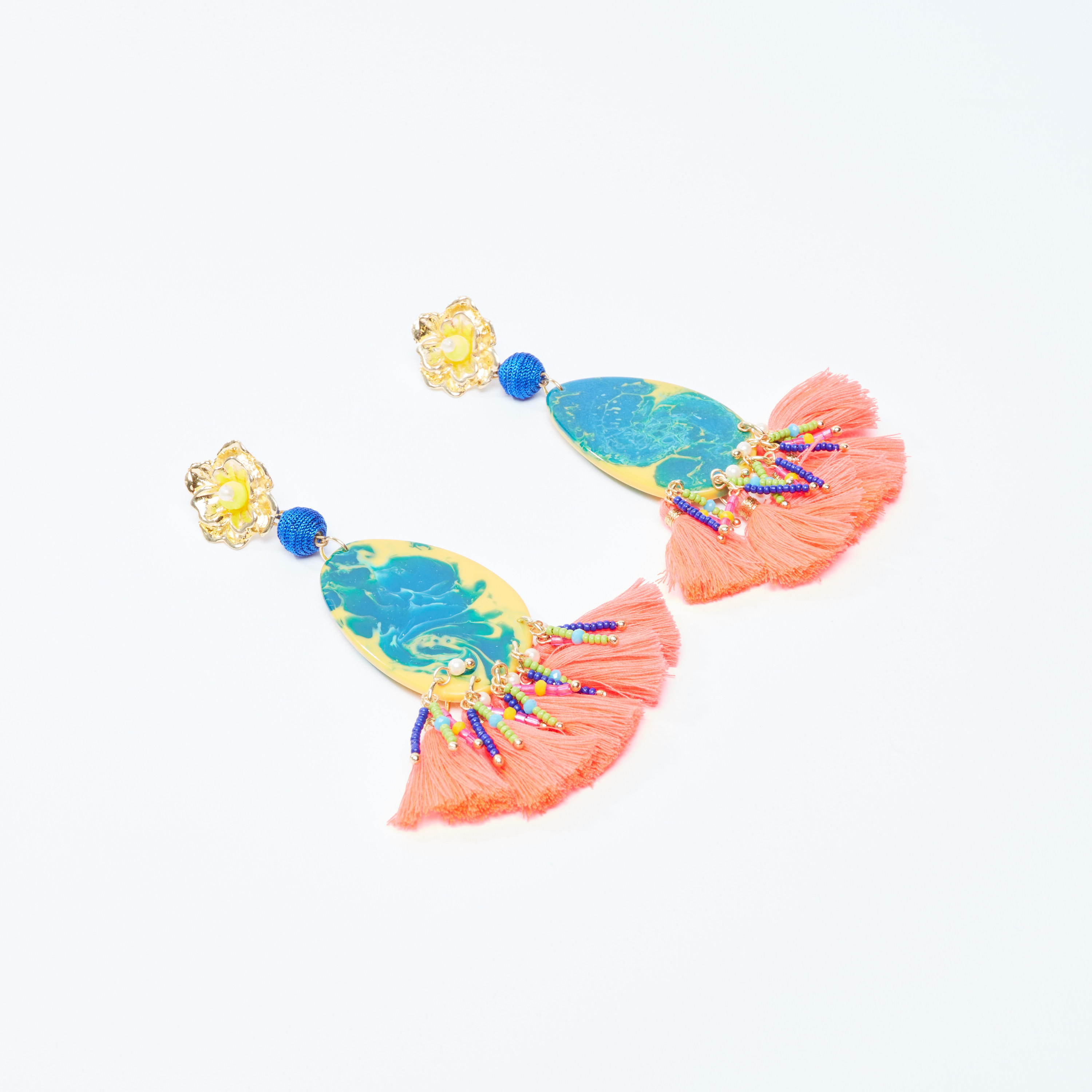 أقراط خرز بشرّابات ومكبس إغلاق-women-watchesandjewellery-jewellery-earrings-image-1