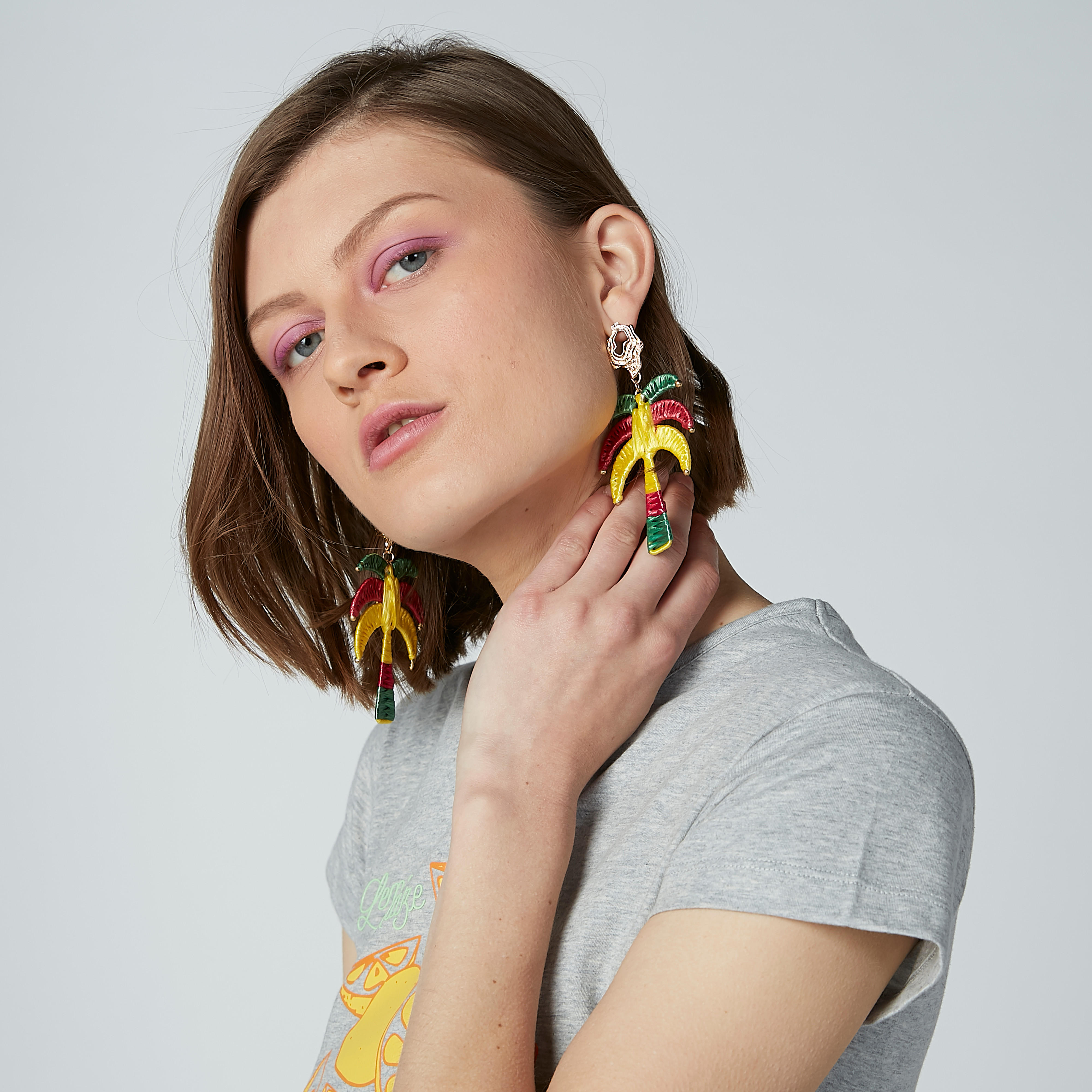 أقراط متدليّة ميتاليك بمكبس إغلاق-women-watchesandjewellery-jewellery-earrings-image-2