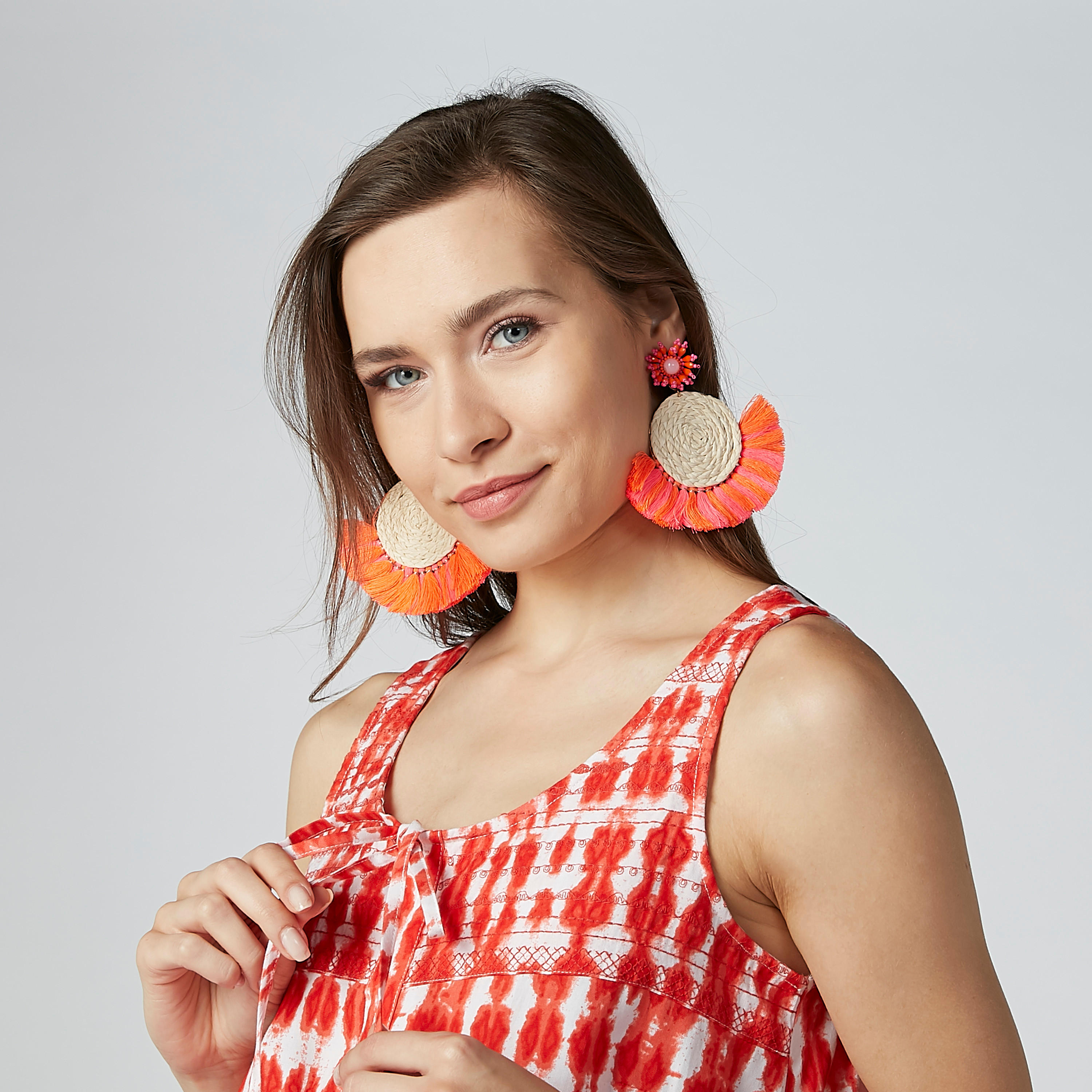 Embellished Dangling Earrings with Pushback Closure-women-watchesandjewellery-jewellery-earrings-image-2
