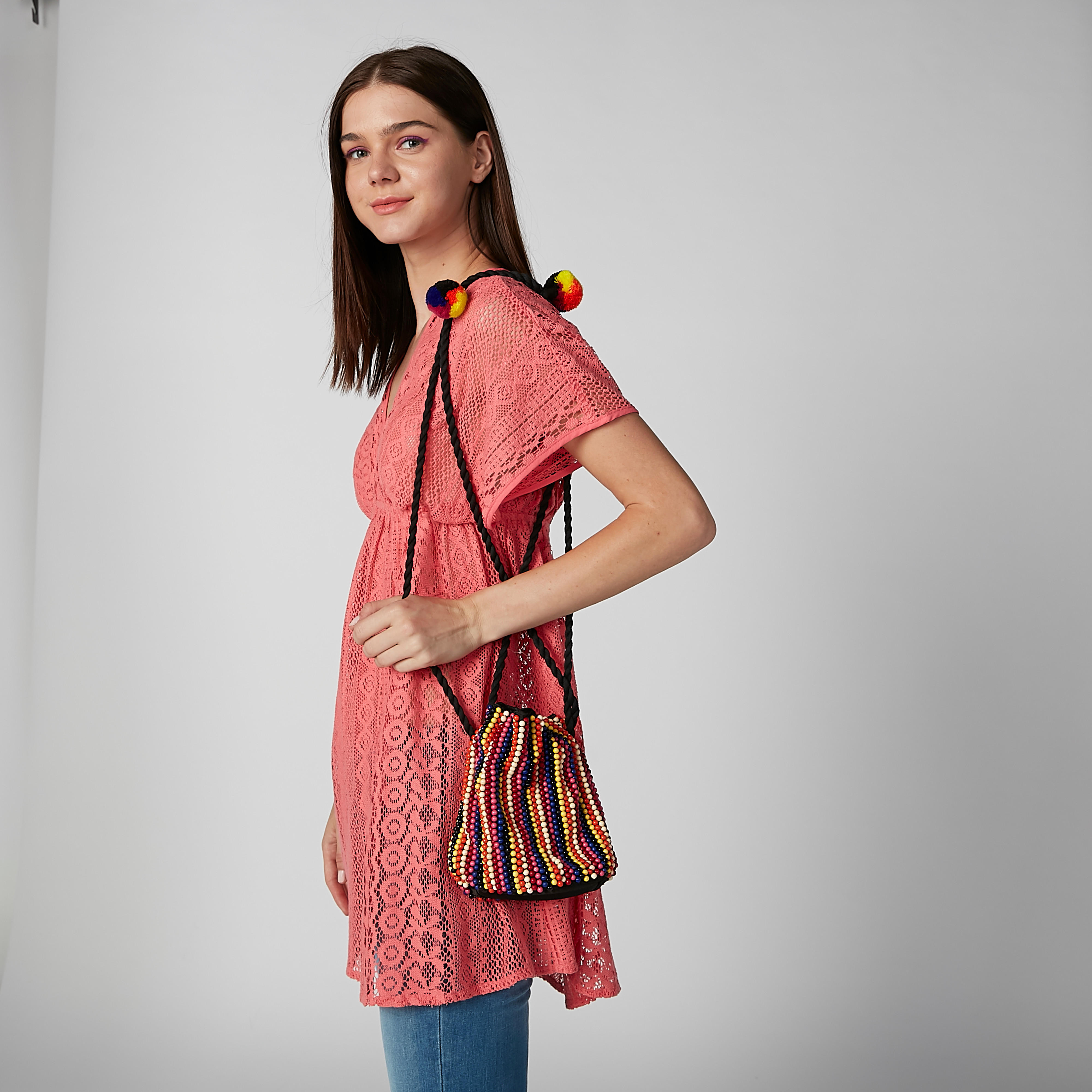 حقيبة كروس بودي خرز بحمّالات مزدوجة وتفاصيل بوم بوم-women-bagsandwallets-handbags-image-2