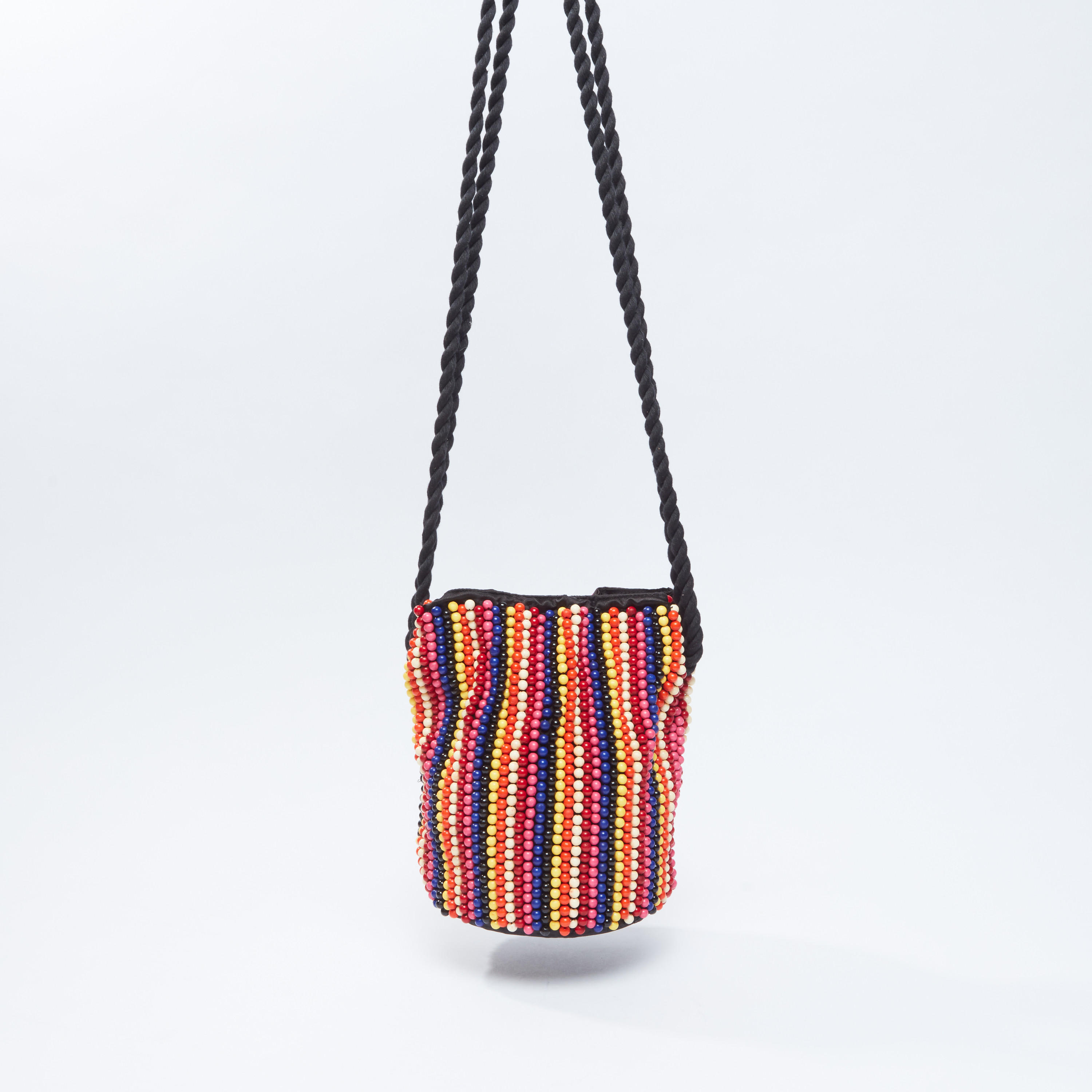 حقيبة كروس بودي خرز بحمّالات مزدوجة وتفاصيل بوم بوم-women-bagsandwallets-handbags-image-3