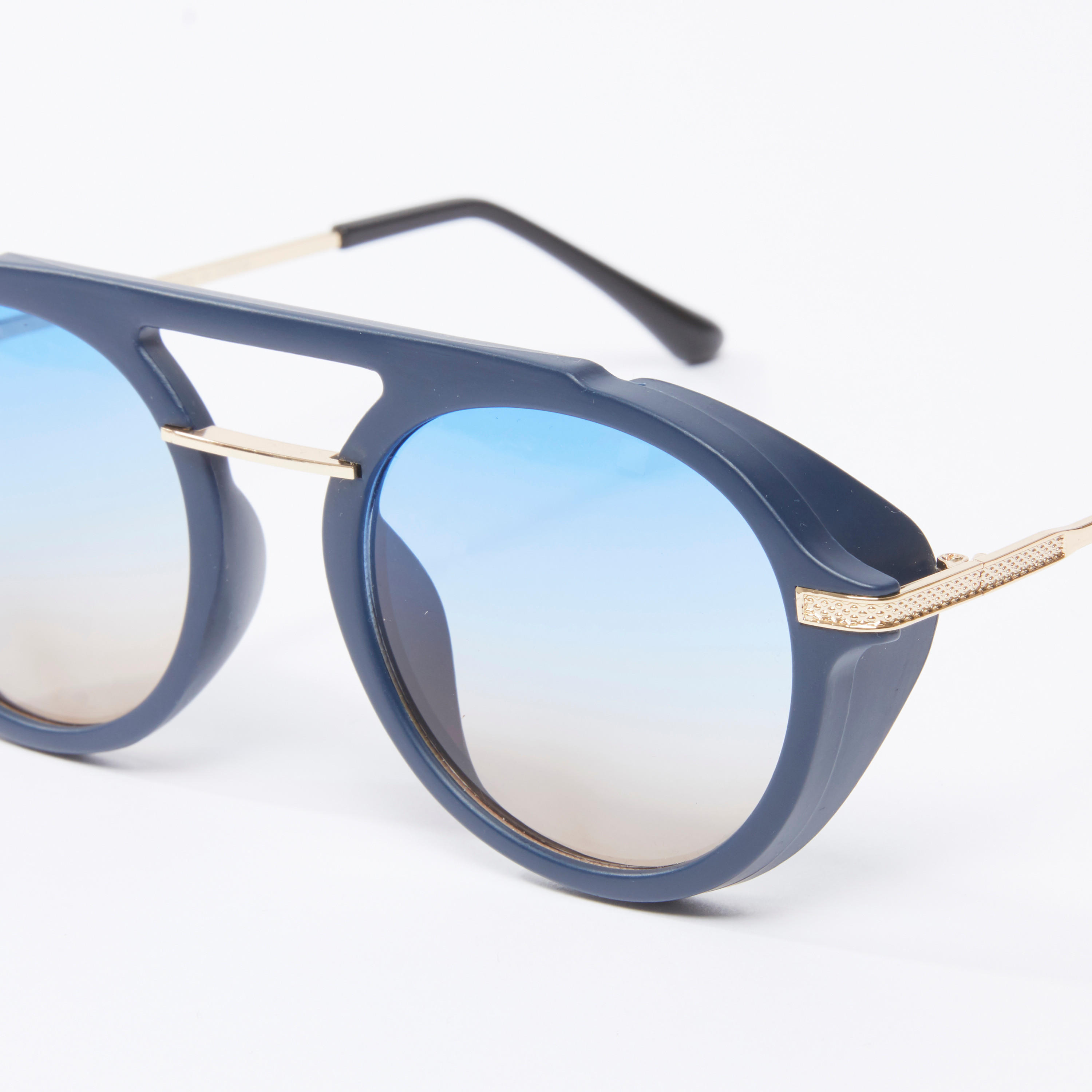 نظّارة شمسية بيضاوية بإطار كامل-women-sunglasses-image-4