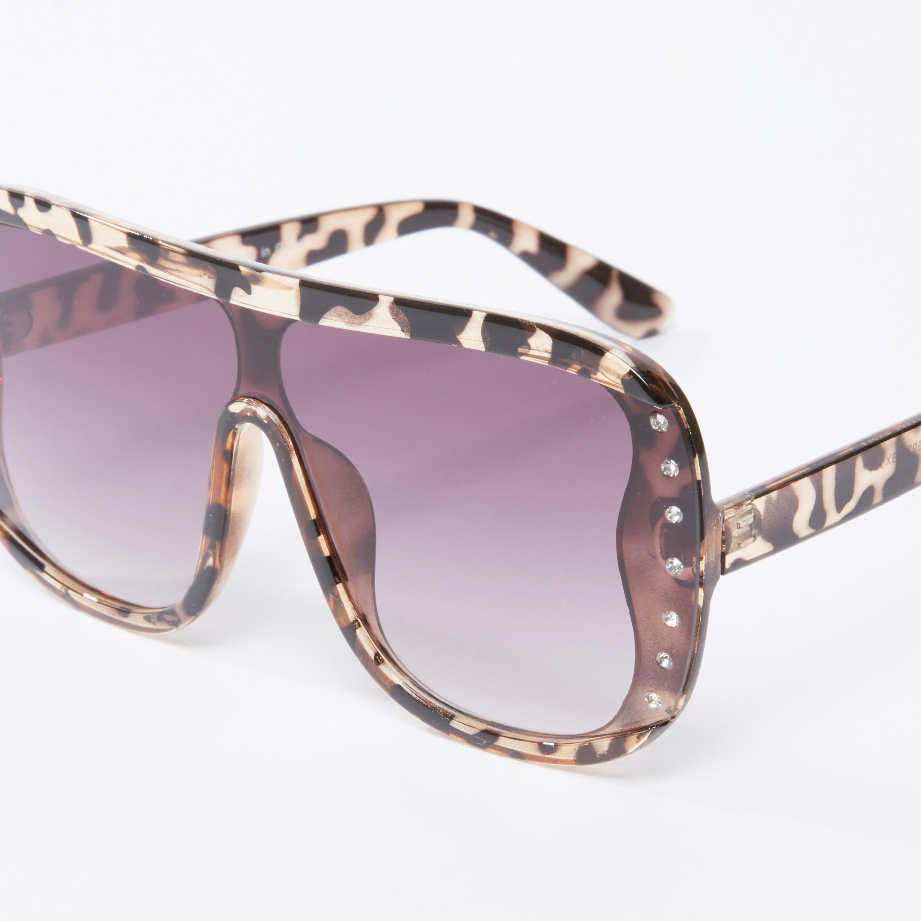 نظّارة شمسية بإطار كامل مطبوع ووسادات للأنف-women-sunglasses-image-3