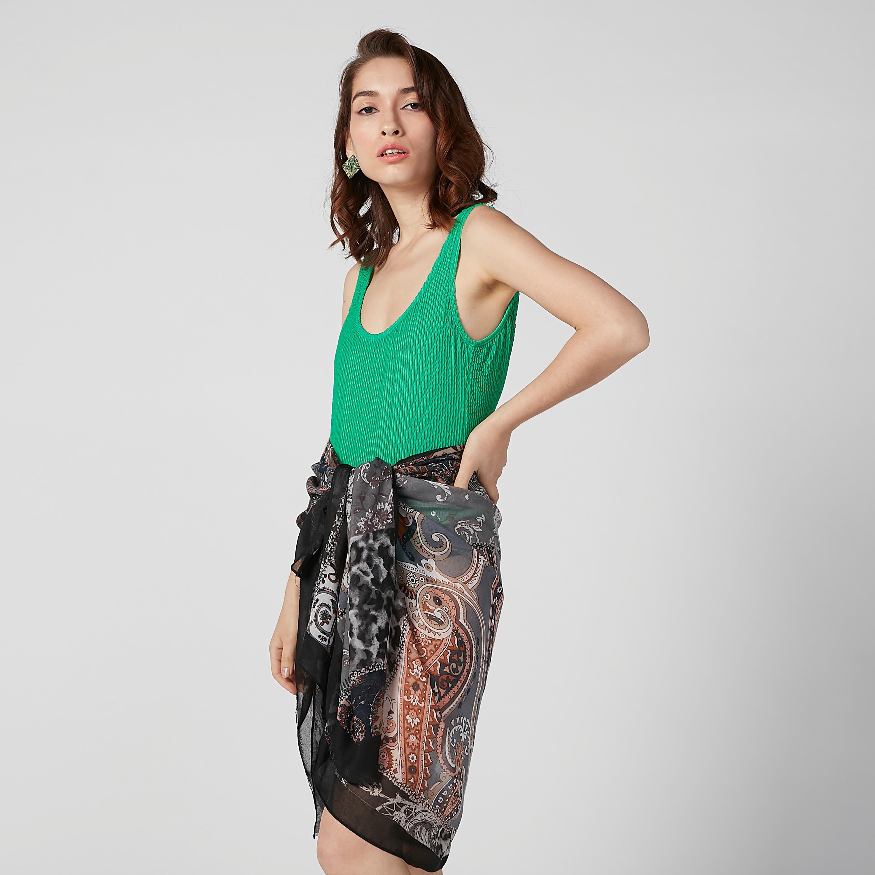 وشاح بطبعات أنماط متنوعة-women-clothingaccessories-scarves-image-2