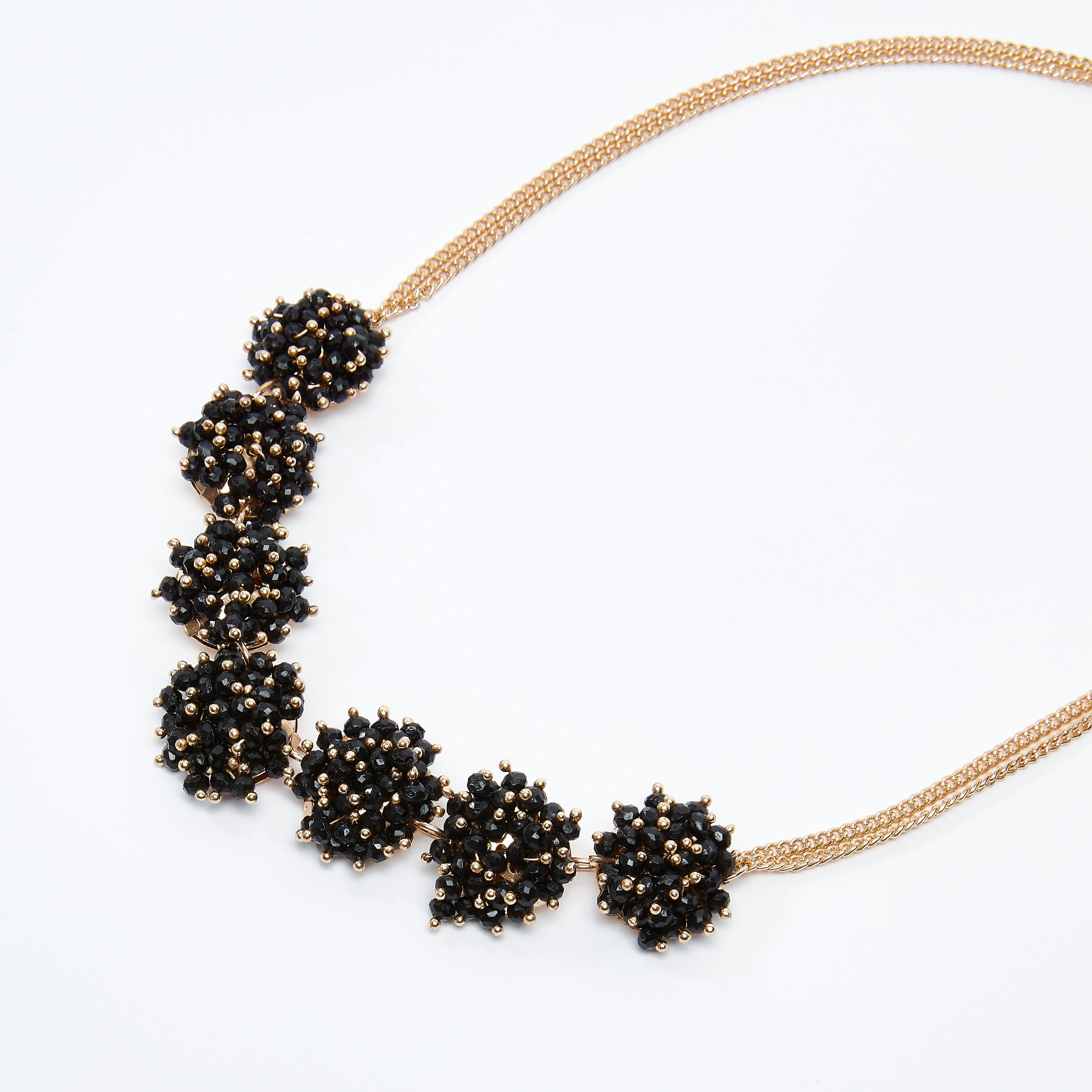 عقد مزيّن بمشبك إغلاق-women-watchesandjewellery-jewellery-necklacesandpendants-image-1
