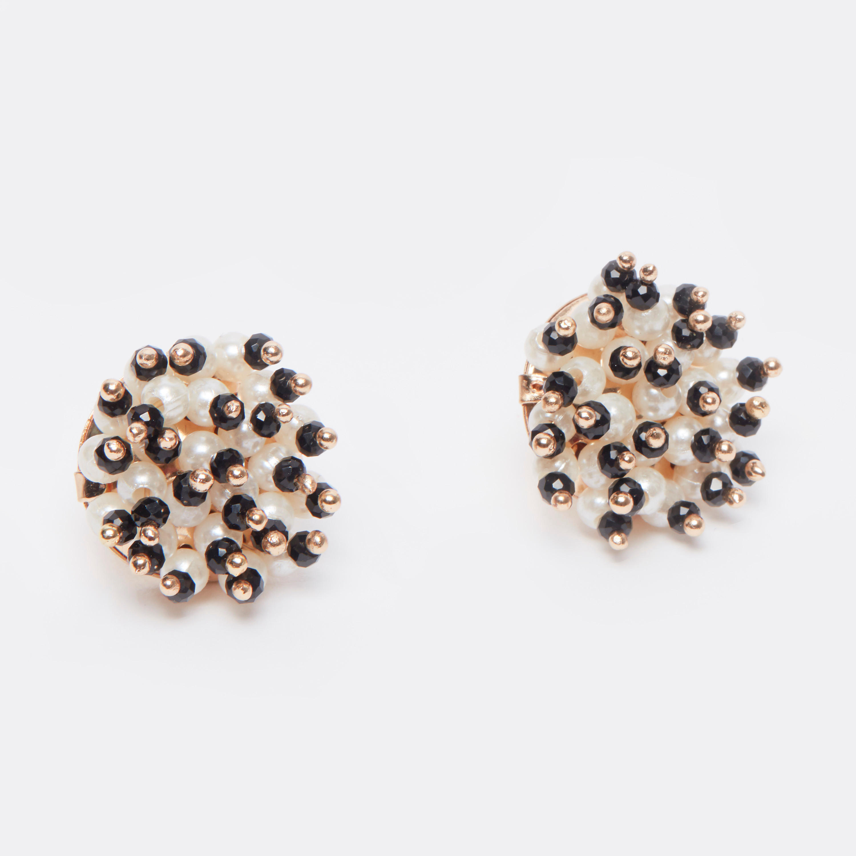 أقراط مزيّنة بمكبس إغلاق-women-watchesandjewellery-jewellery-earrings-image-1