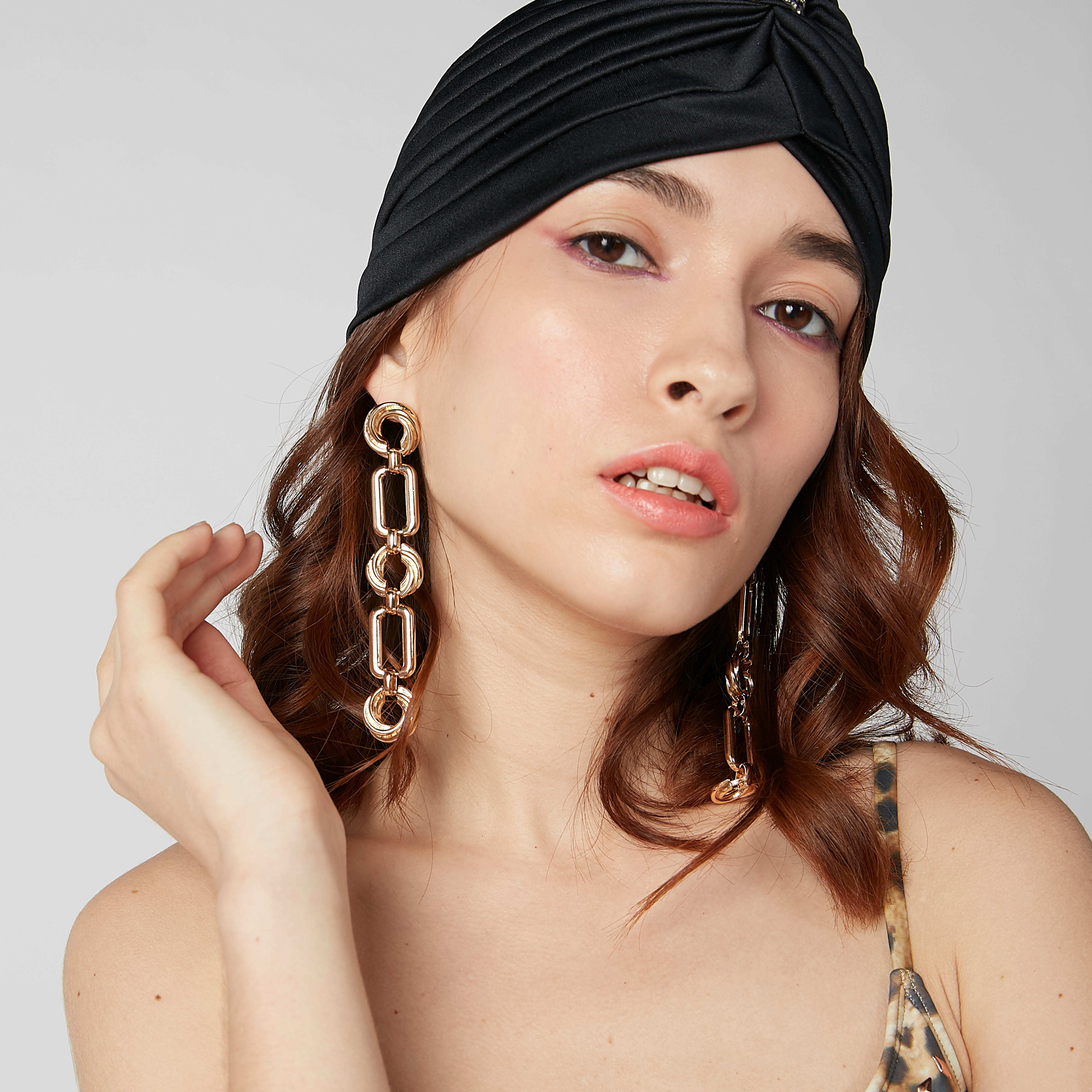 Metallic Dangling Earrings with Pushback Closure-women-watchesandjewellery-jewellery-earrings-image-2