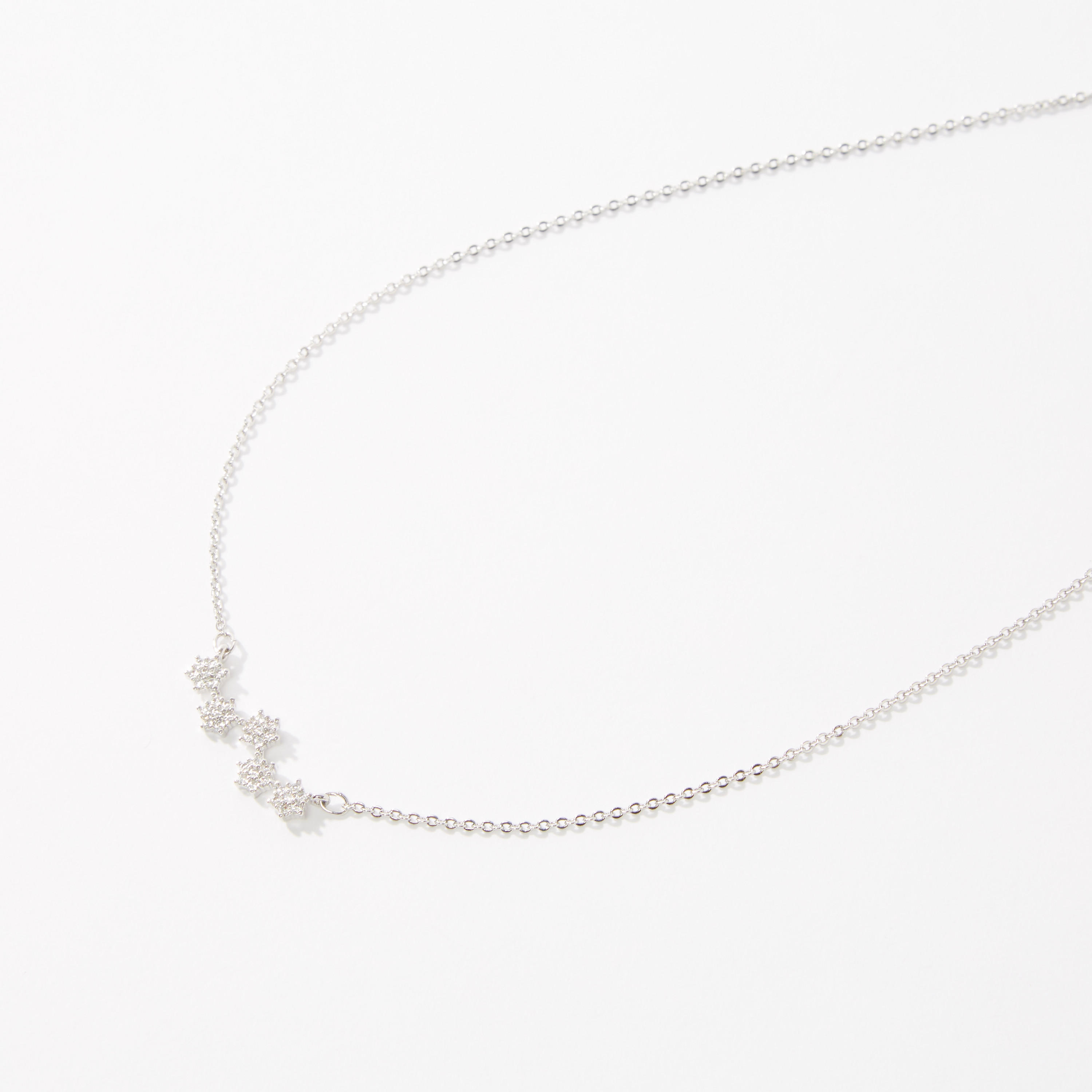 عقد مرصّع بدلّاية ومشبك إغلاق-women-watchesandjewellery-jewellery-necklacesandpendants-image-1