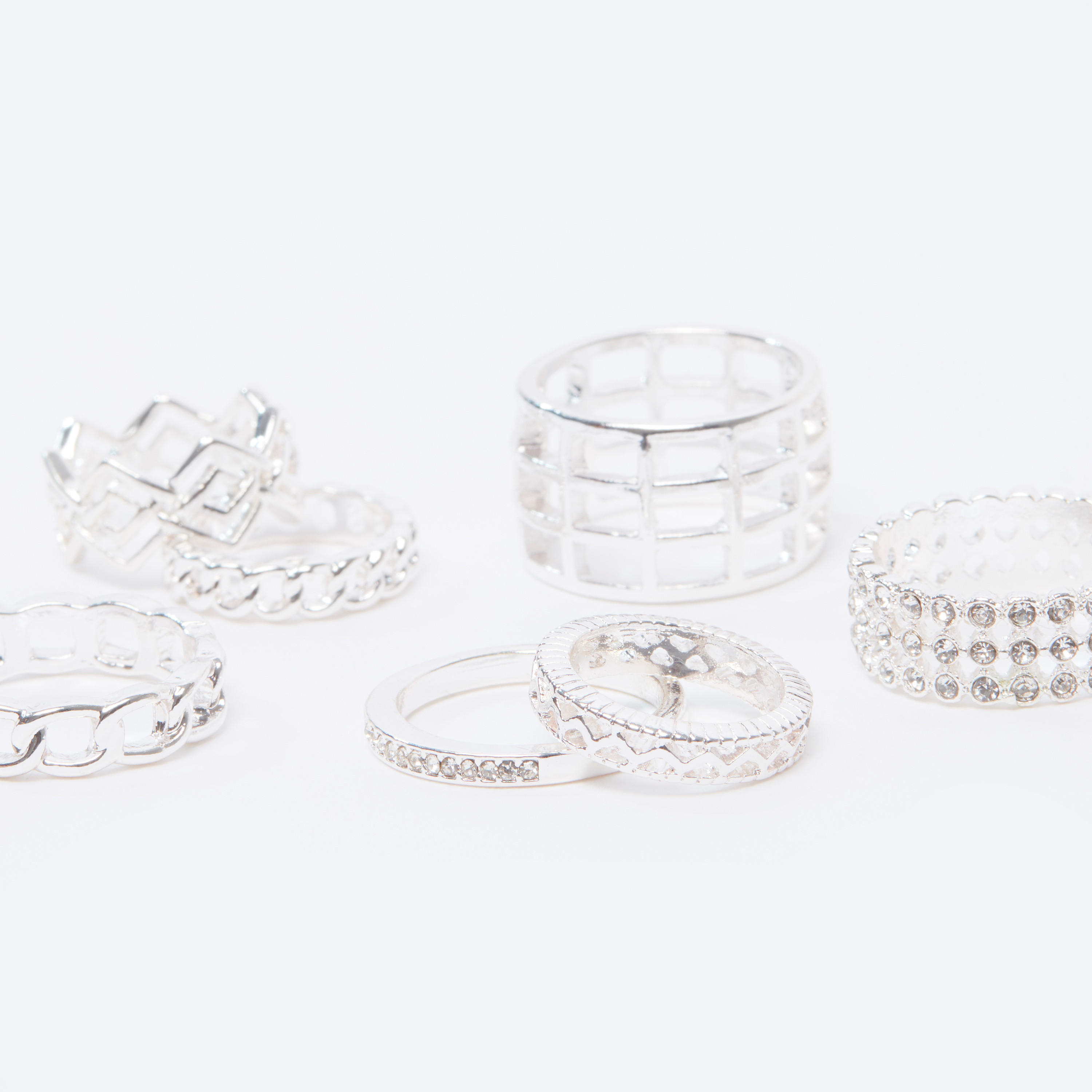 طقم خواتم متنوّعة من 7 قطع-women-watchesandjewellery-jewellery-rings-image-1