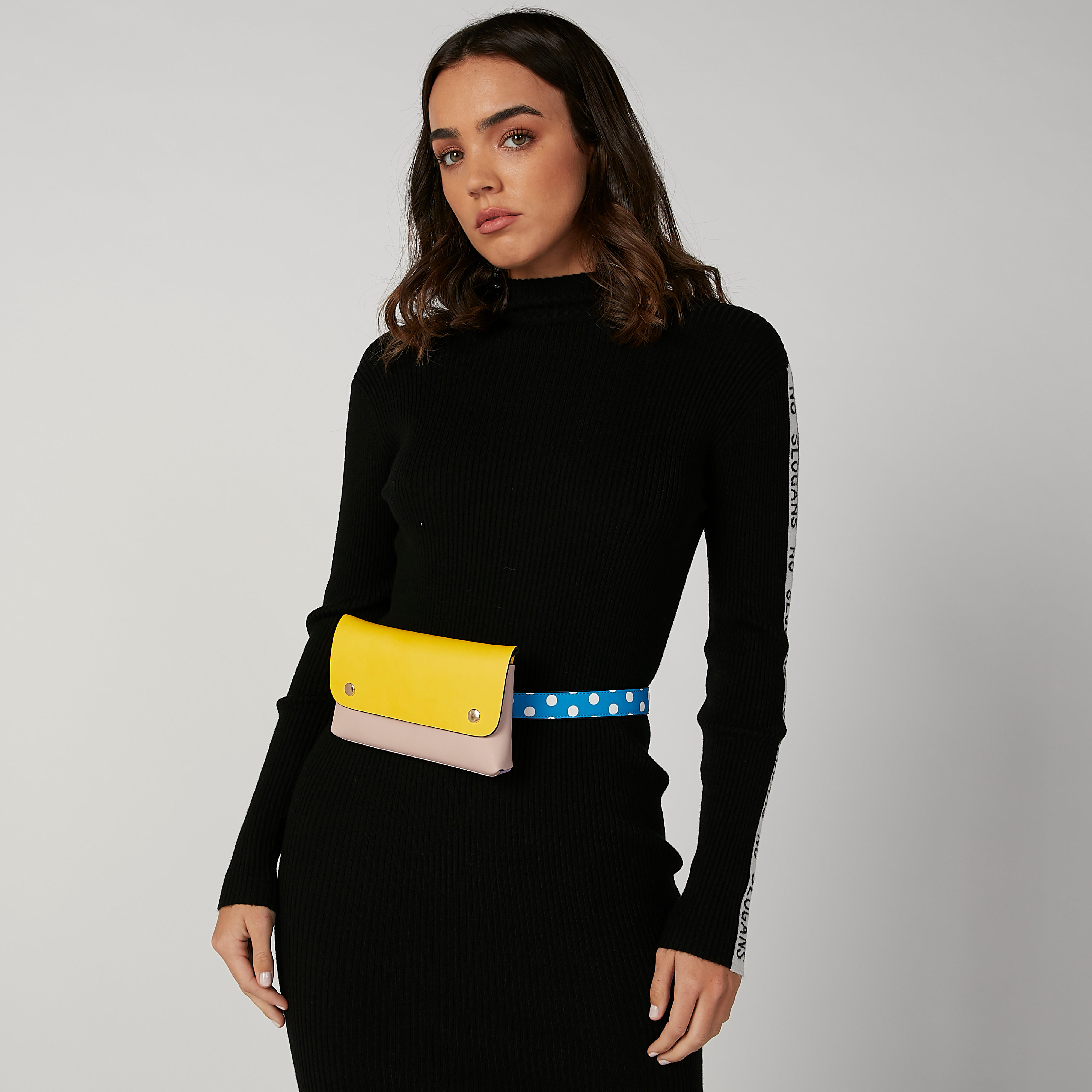 شنطة خصر بنمط كتل الألوان وإبزيم إغلاق بدبوس وطبعات-women-clothingaccessories-belts-image-2
