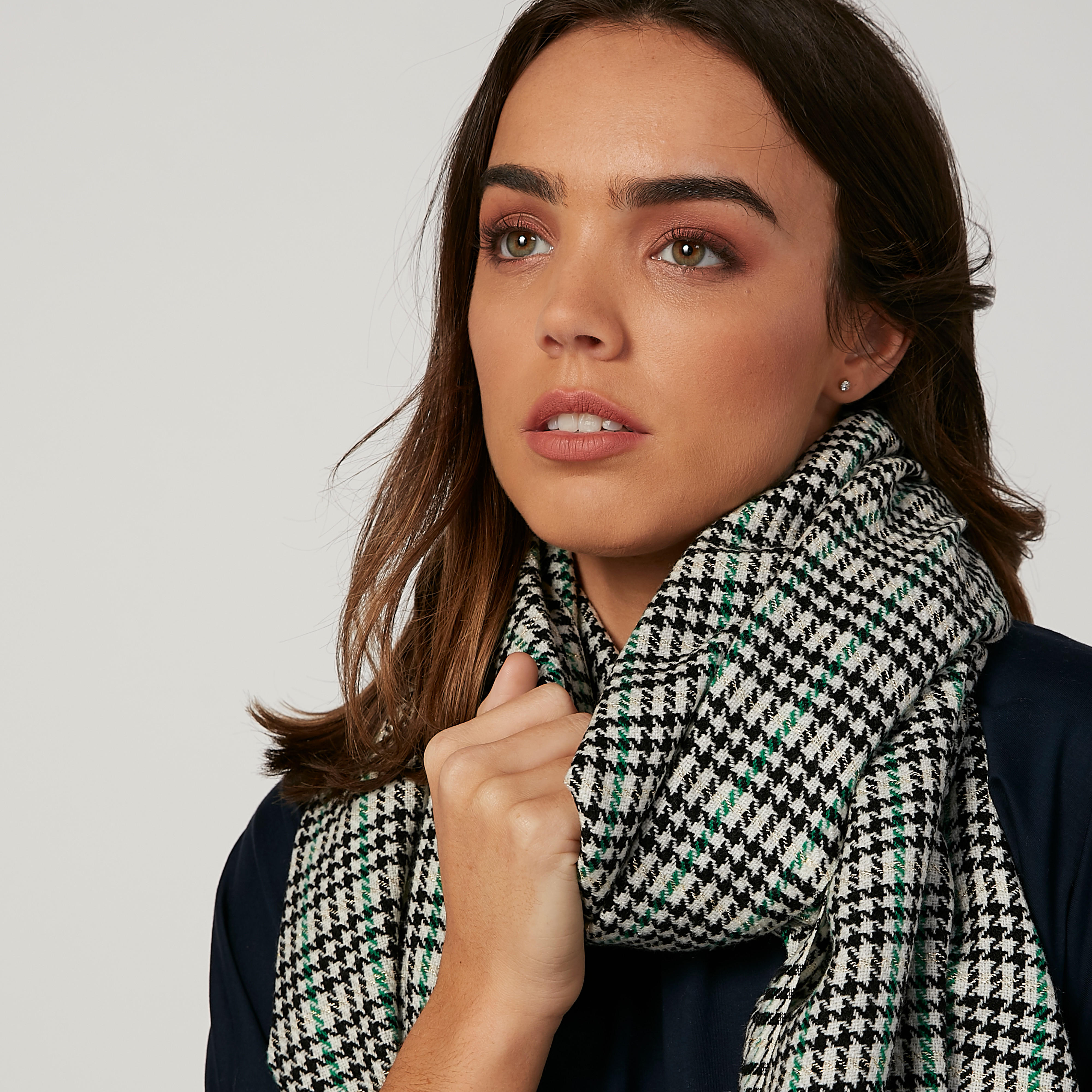 وشاح كاروهات بشراشيب-women-clothingaccessories-scarves-image-2