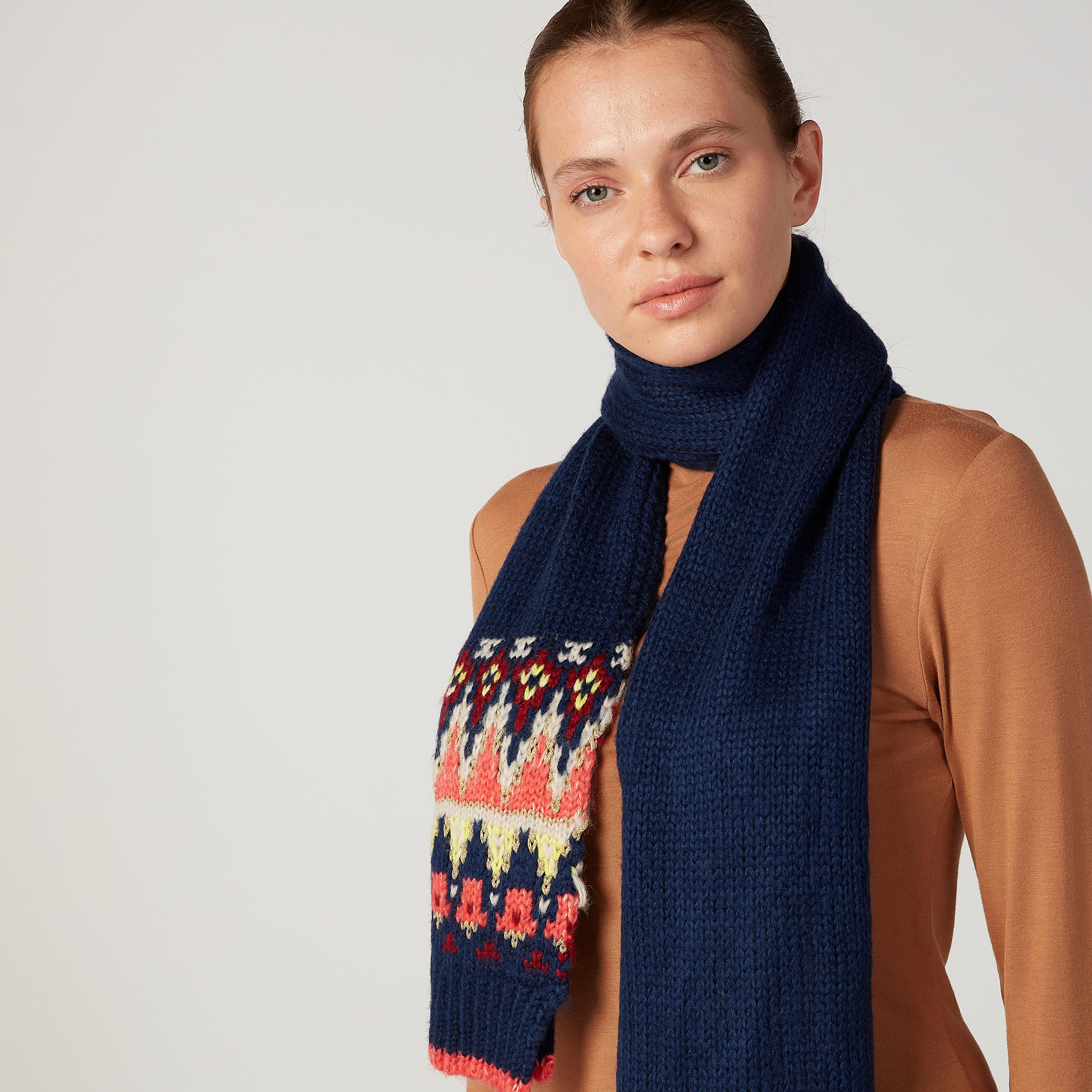 طقم ملابس شتوية بارزة الملمس من 3 قطع-women-clothingaccessories-scarves-image-4