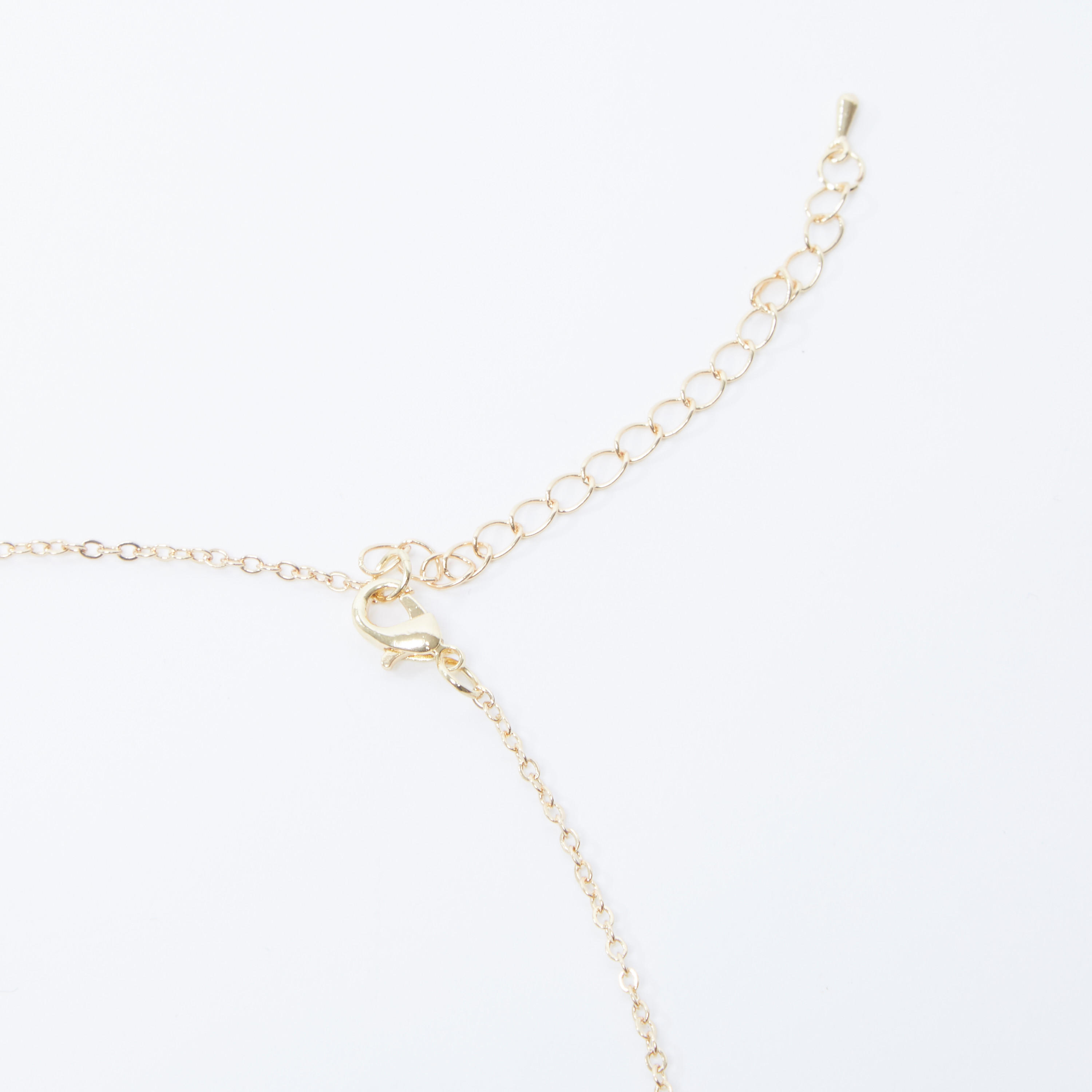 عقد مزيّن بدلاية ومشبك إغلاق-women-watchesandjewellery-jewellery-necklacesandpendants-image-3