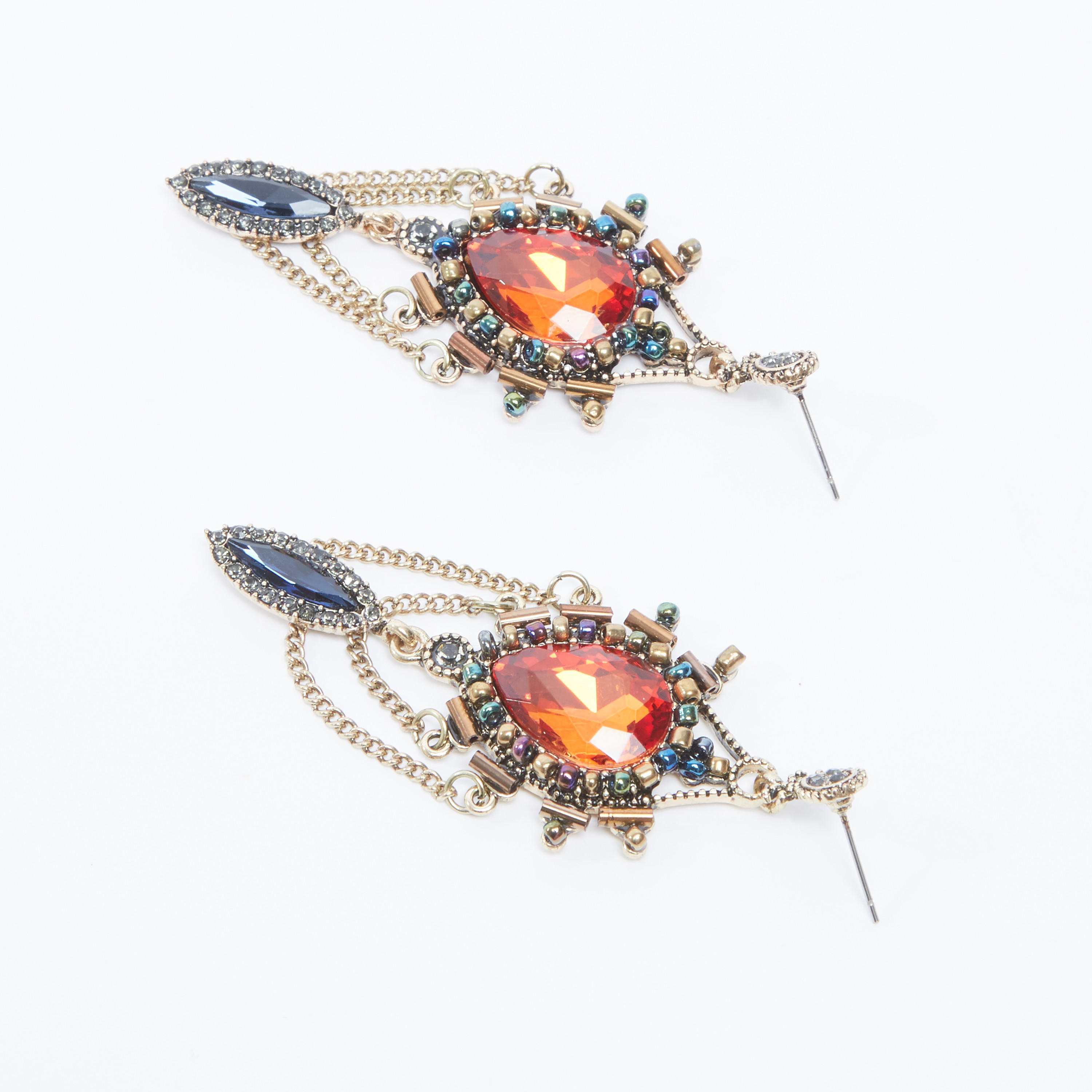 حلقان بدلّاية مزيّنة ومكبس إغلاق-women-watchesandjewellery-jewellery-earrings-image-1