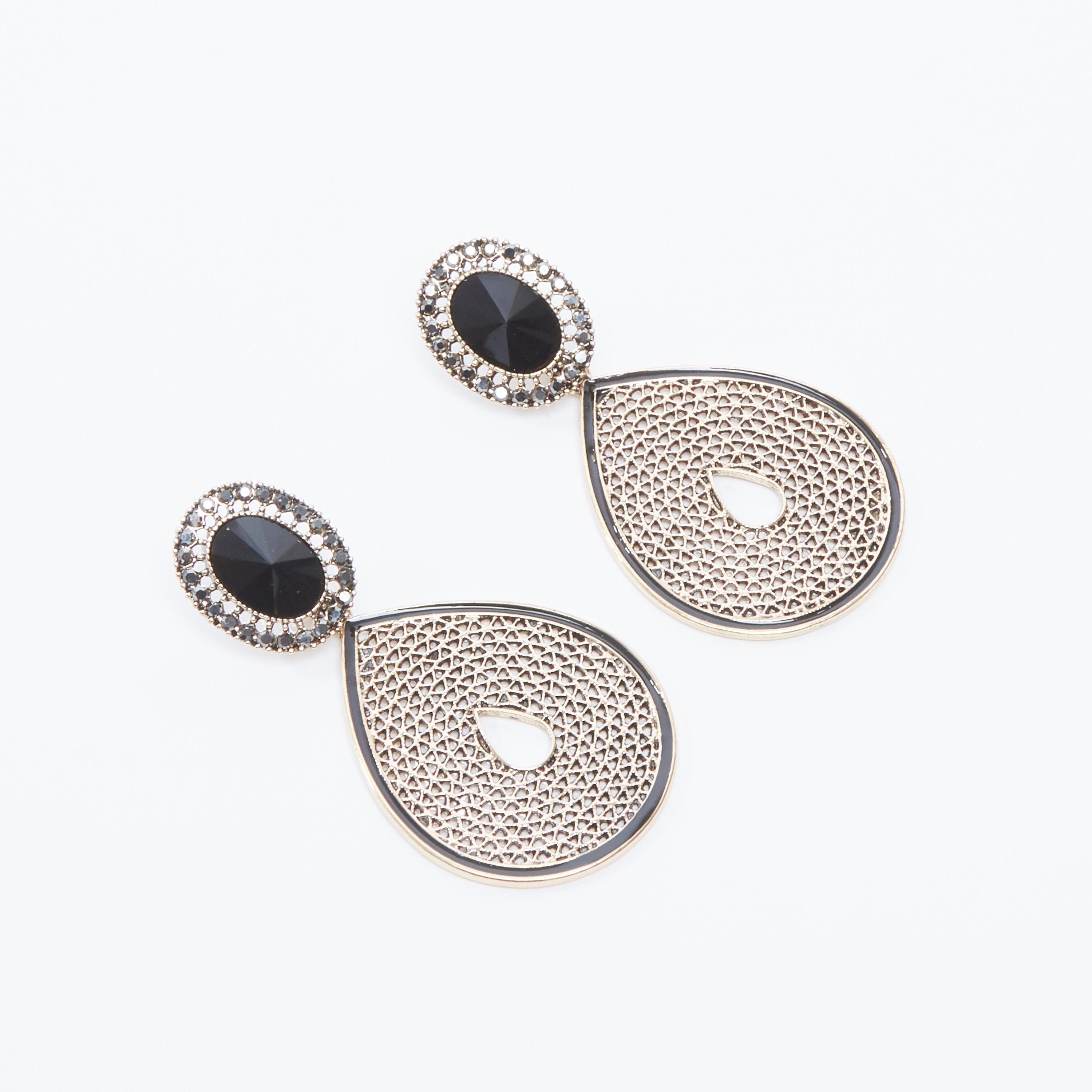 حلقان بدلّاية مزيّنة ومكبس إغلاق-women-watchesandjewellery-jewellery-earrings-image-4
