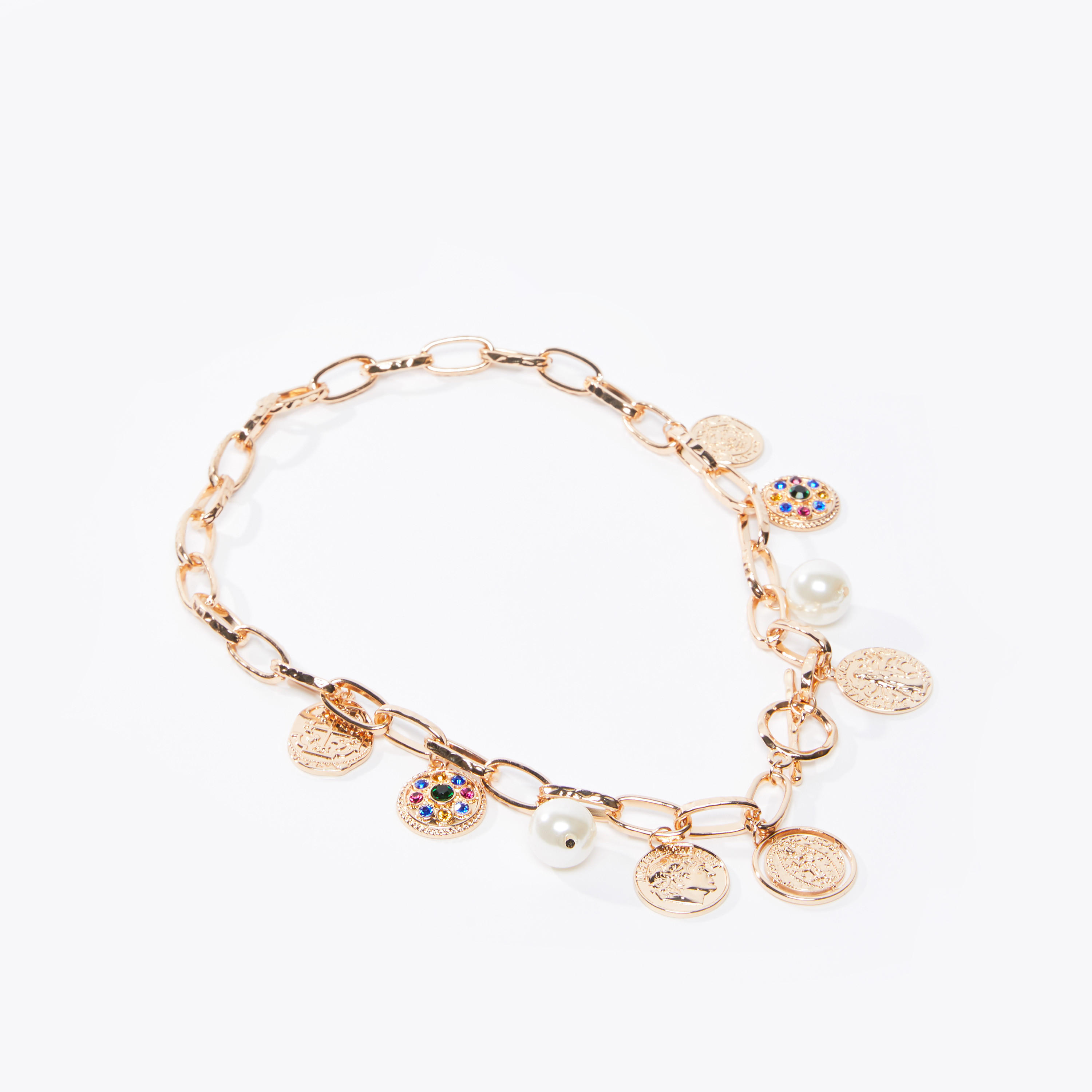 عقد مزيّن بدلاية وقفل أربطة متداخلة-women-watchesandjewellery-jewellery-necklacesandpendants-image-1