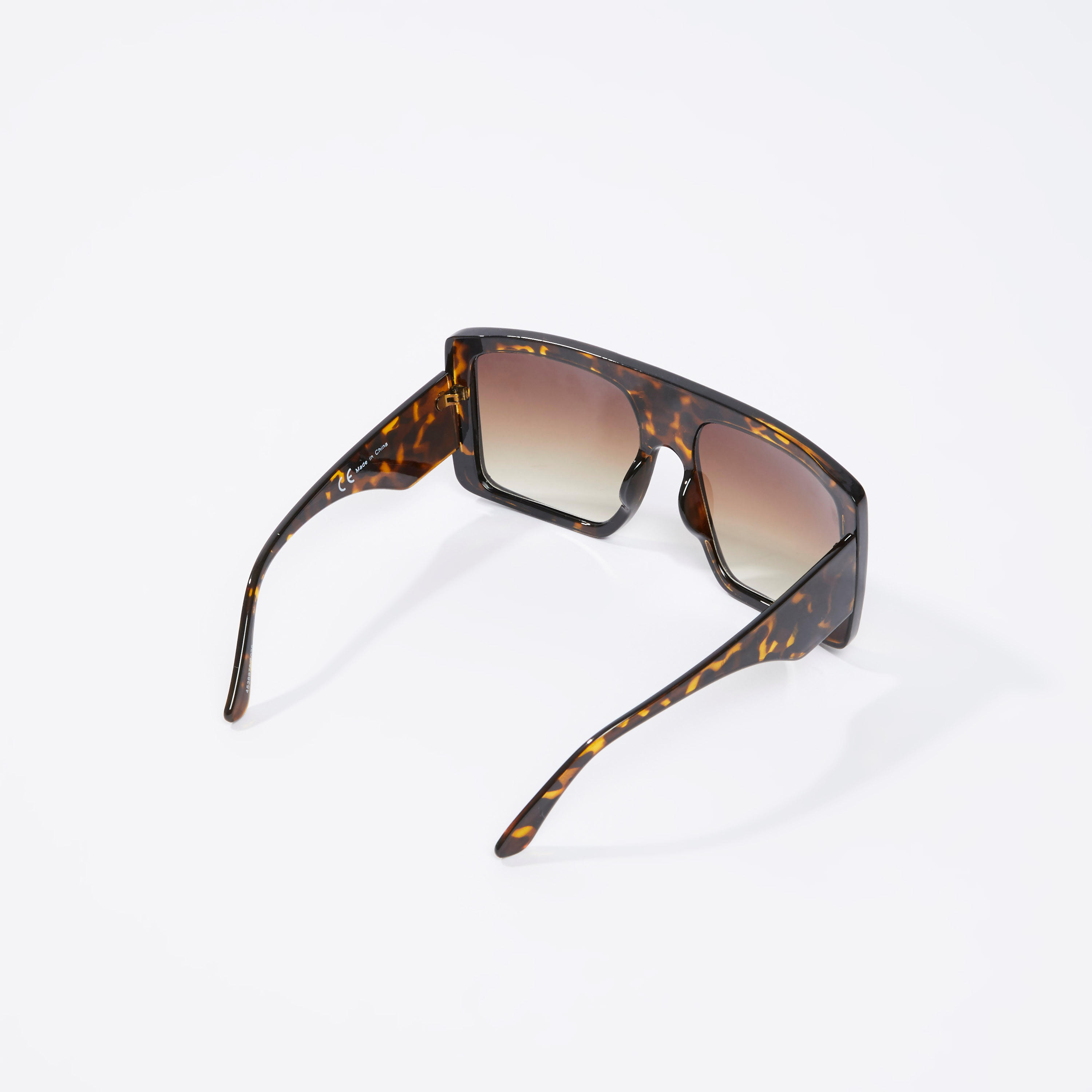 نظّارة شمسية مستطيلة بإطار كامل ووسادات للأنف وطبعات-women-sunglasses-image-1