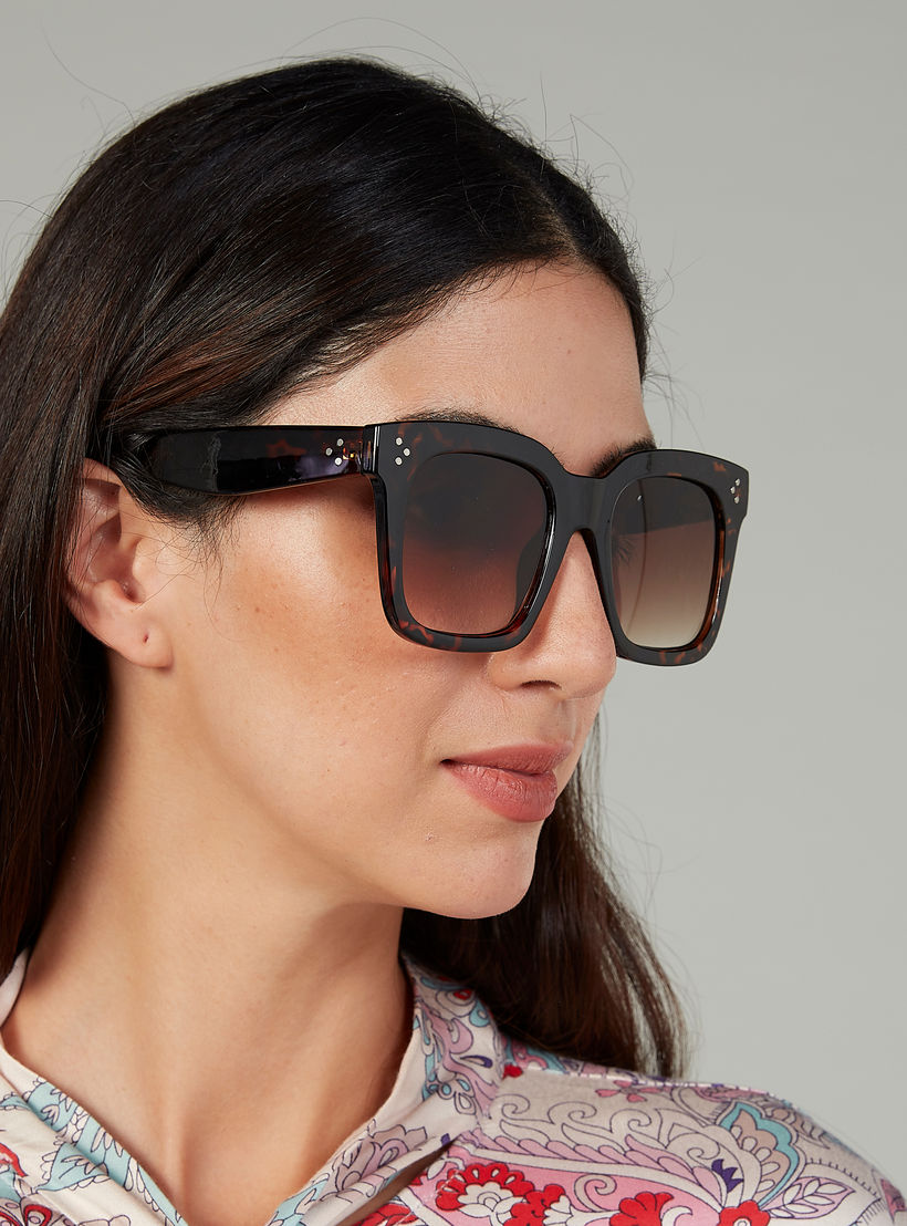 نظّارة شمسية واي فيرار بإطار كامل ووسادات أنف وطبعات-women-sunglasses-image-2