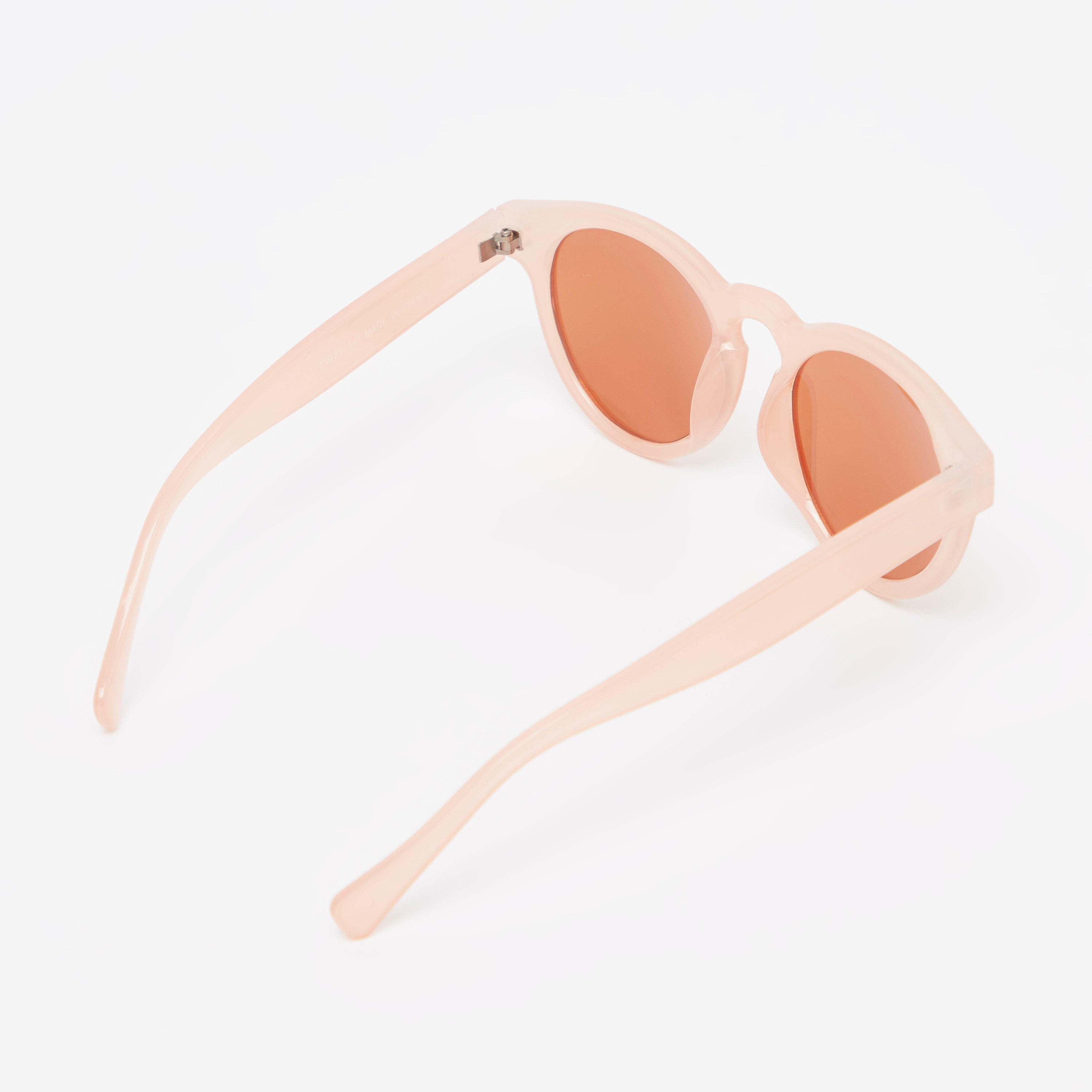 نظّارة شمسية واي فيرار بإطار كامل ووسادات أنف-women-sunglasses-image-3