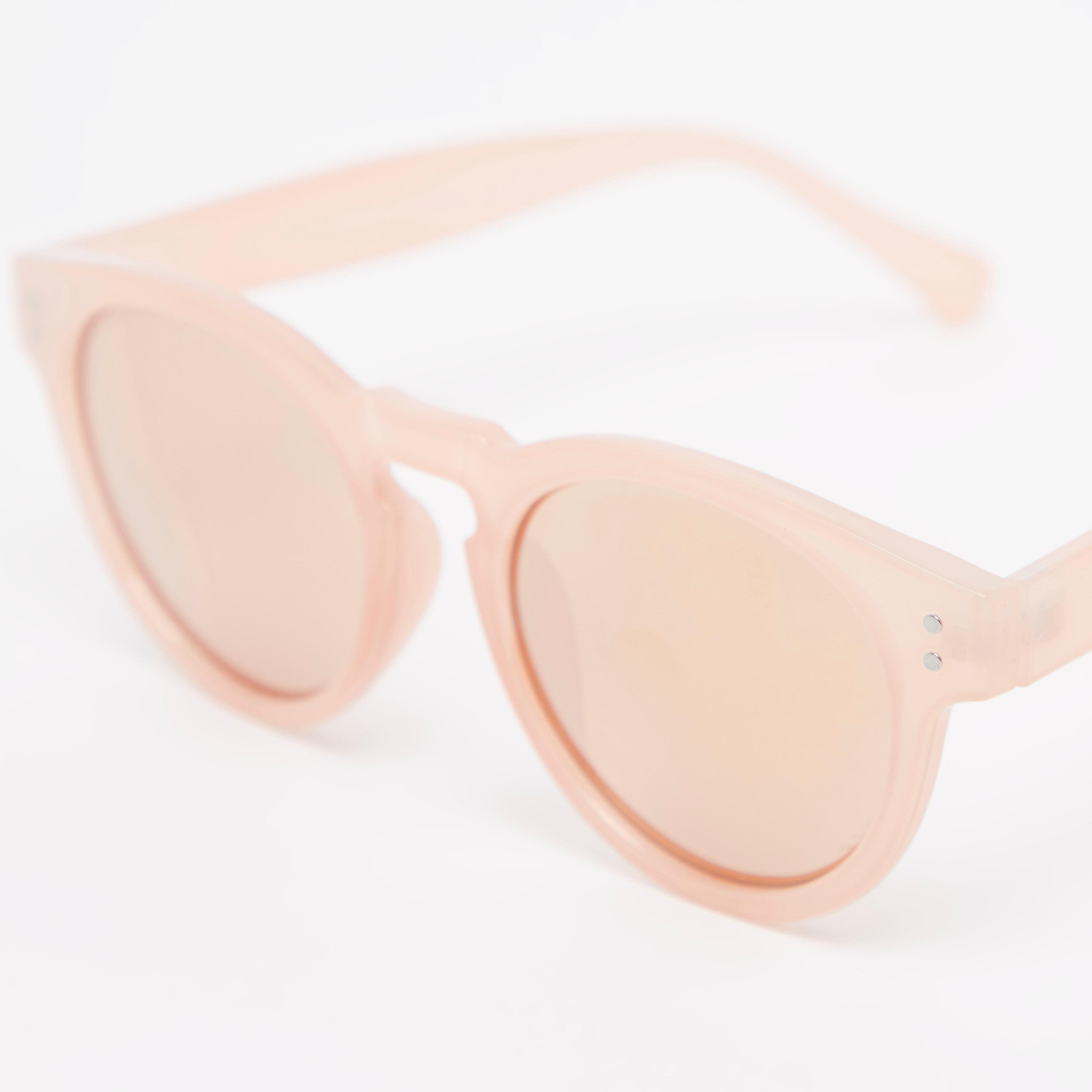 نظّارة شمسية واي فيرار بإطار كامل ووسادات أنف-women-sunglasses-image-4