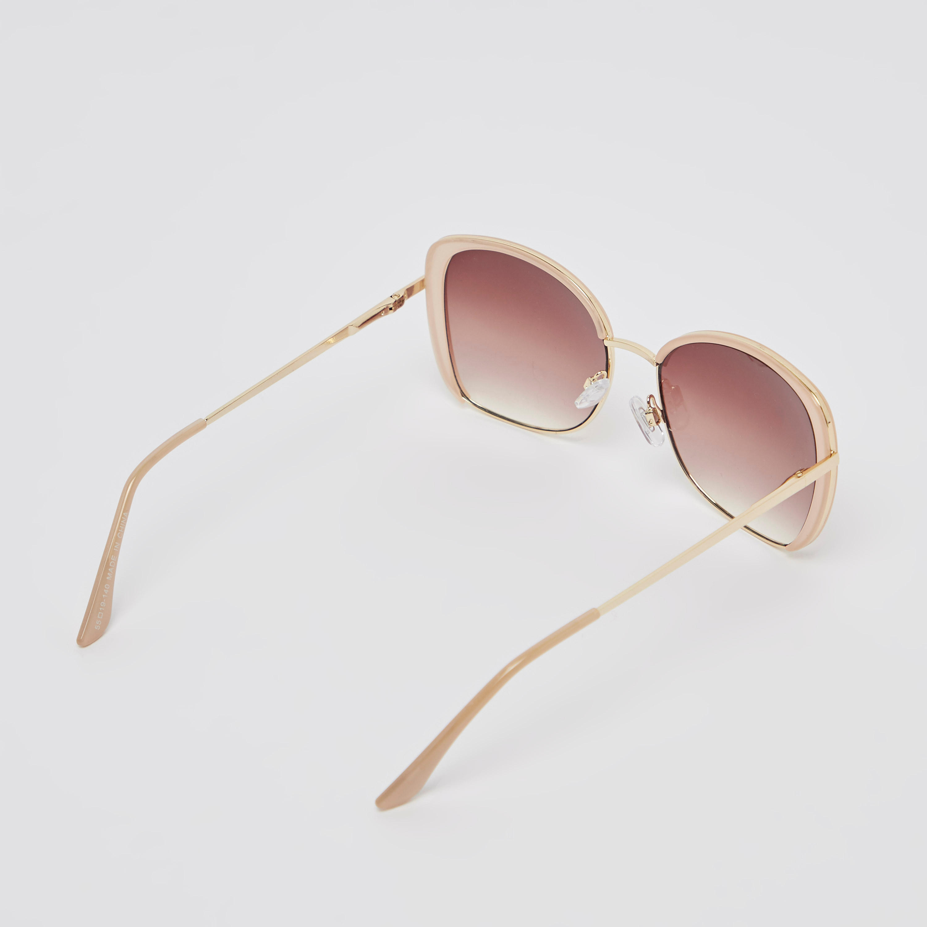 نظّارة شمسية واي فيرار بإطار كامل ووسادات أنف-women-sunglasses-image-5
