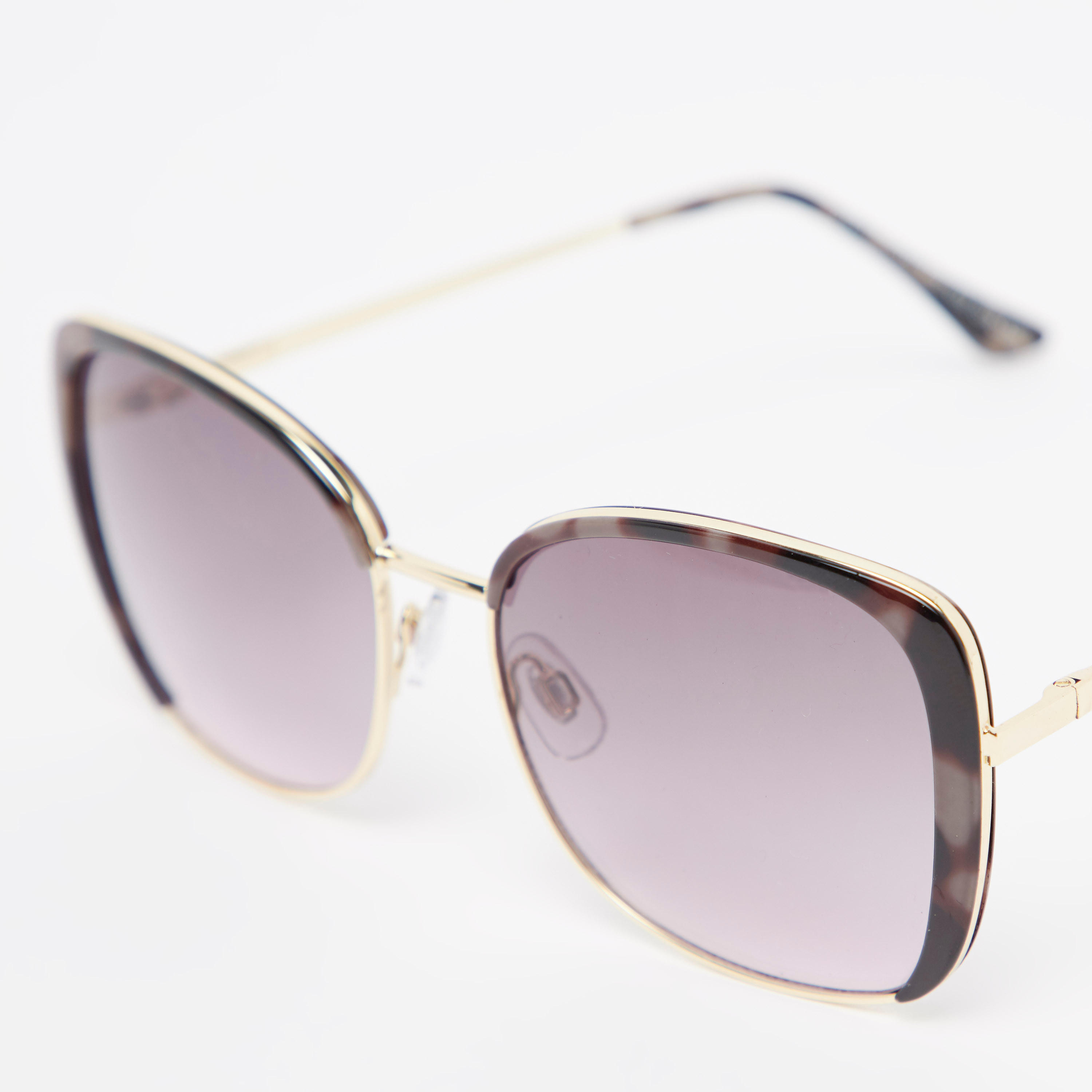 نظّارة شمسية واي فيرار بإطار كامل ووسادات أنف-women-sunglasses-image-3