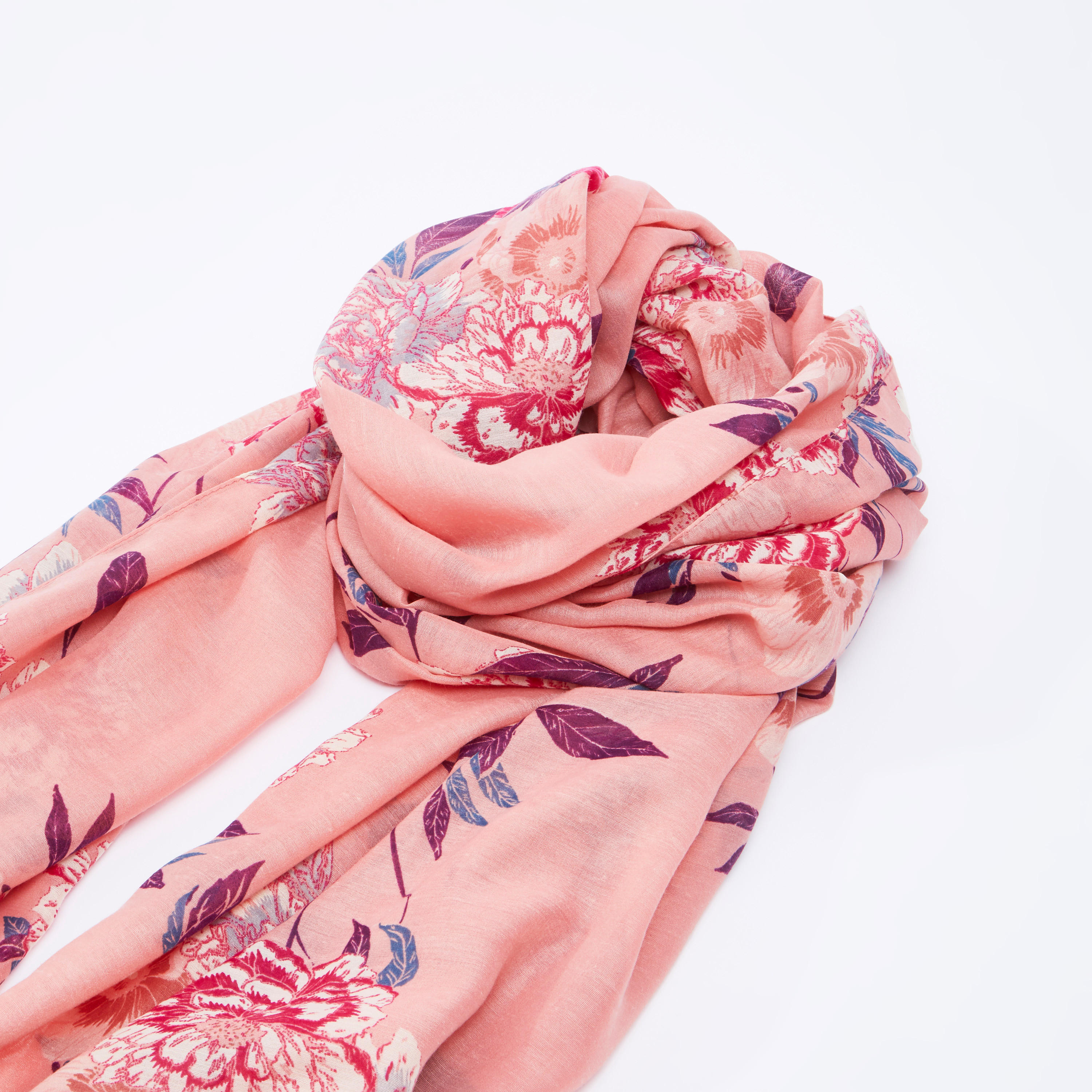 وشاح بطبعات زهرية-women-clothingaccessories-scarves-image-3