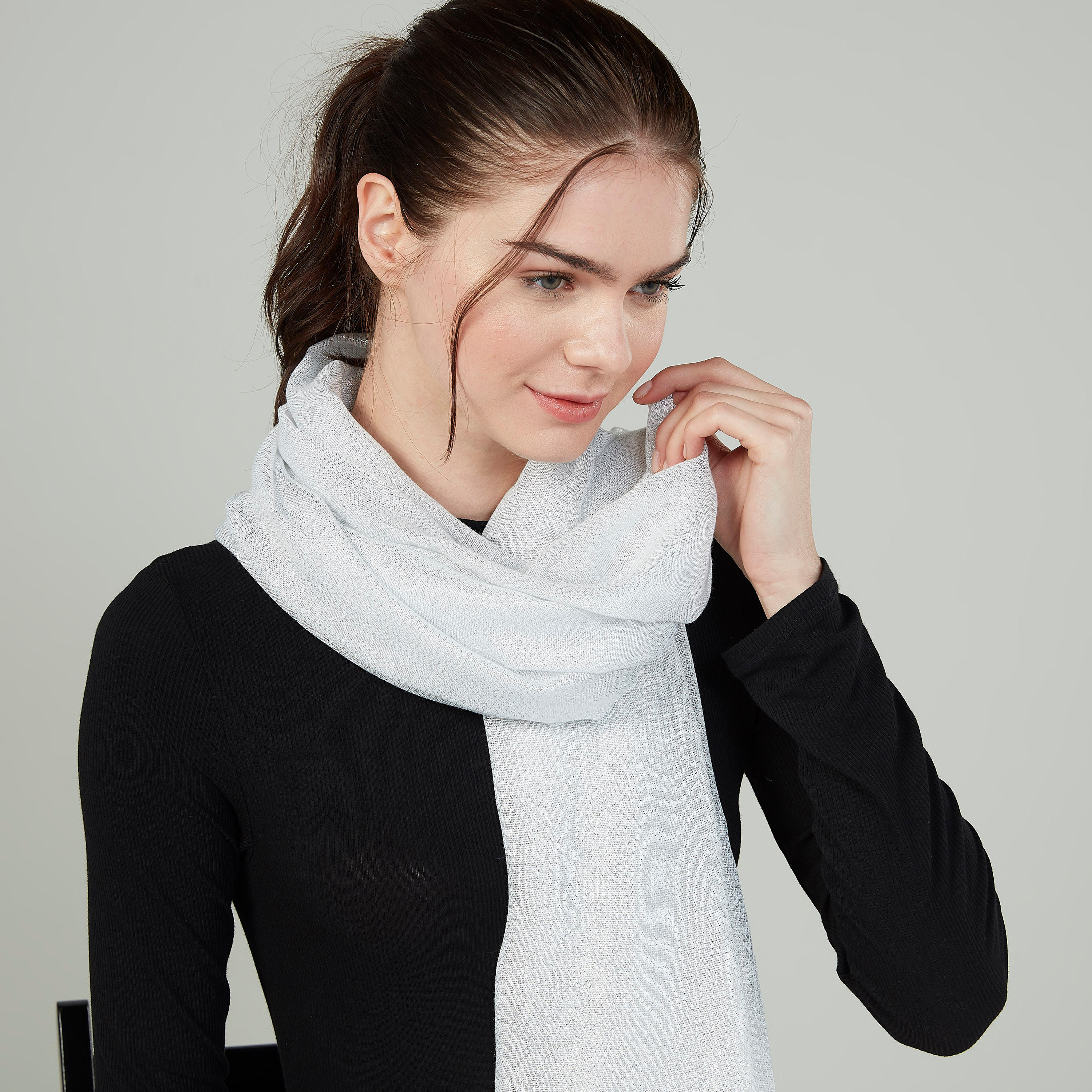 وشاح سادة بشراشيب-women-clothingaccessories-scarves-image-2