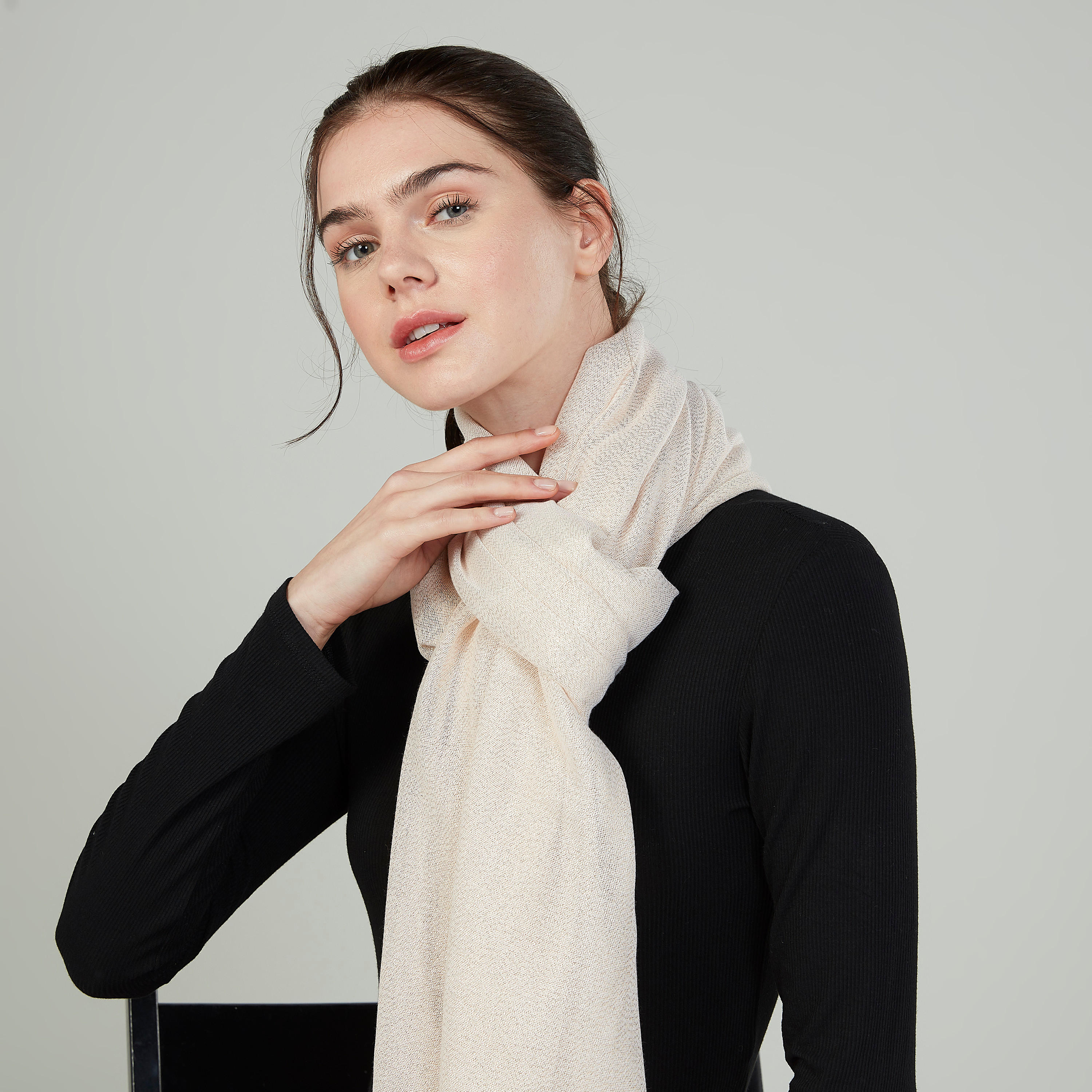 وشاح سادة-women-clothingaccessories-scarves-image-2